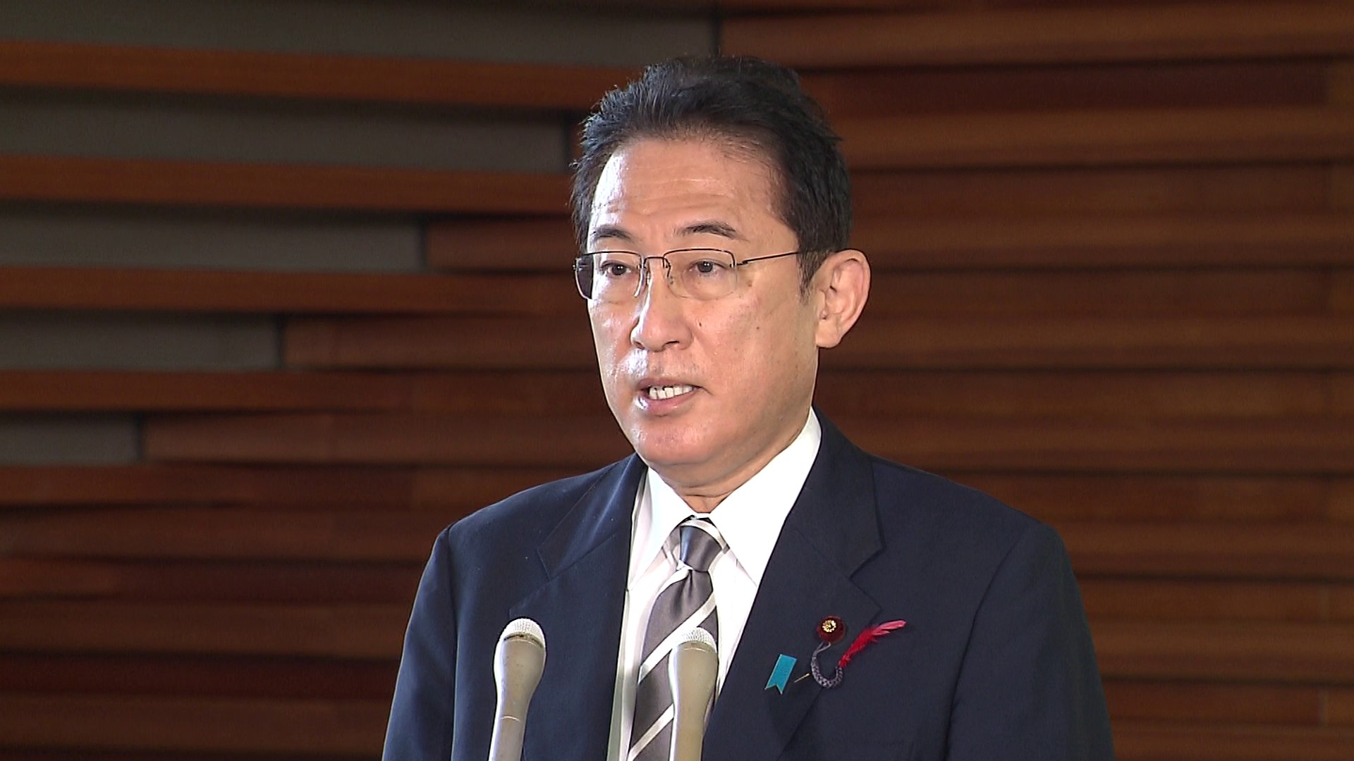 关于真锅淑郎博士荣获诺贝尔物理学奖等的记者会