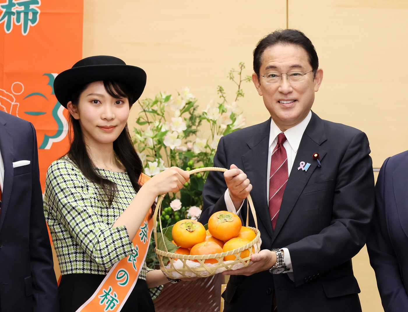 “奈良柿子”宣传女士等的拜访