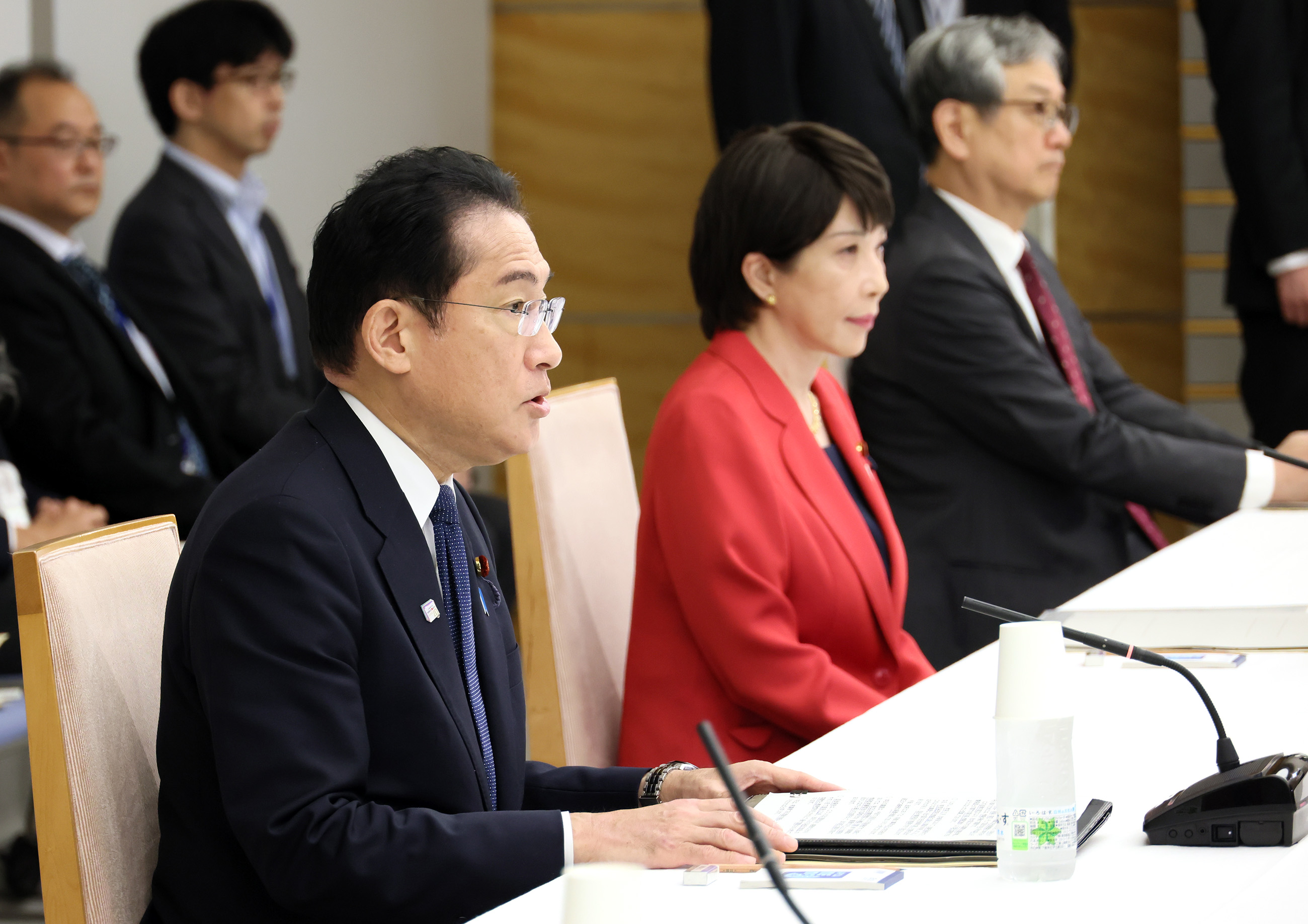 召开情报保全咨询会议