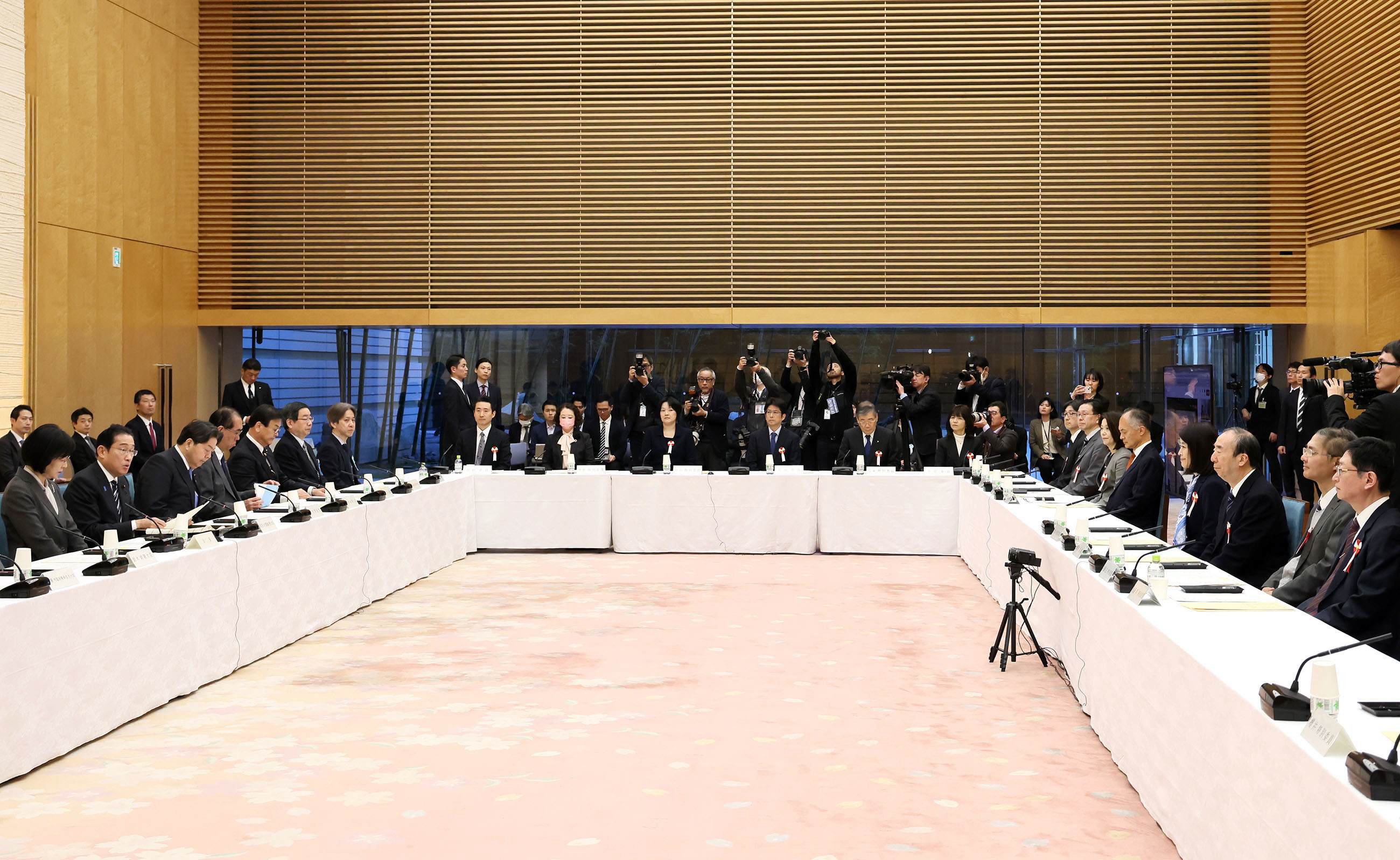 岸田首相在会议中致辞 (2)