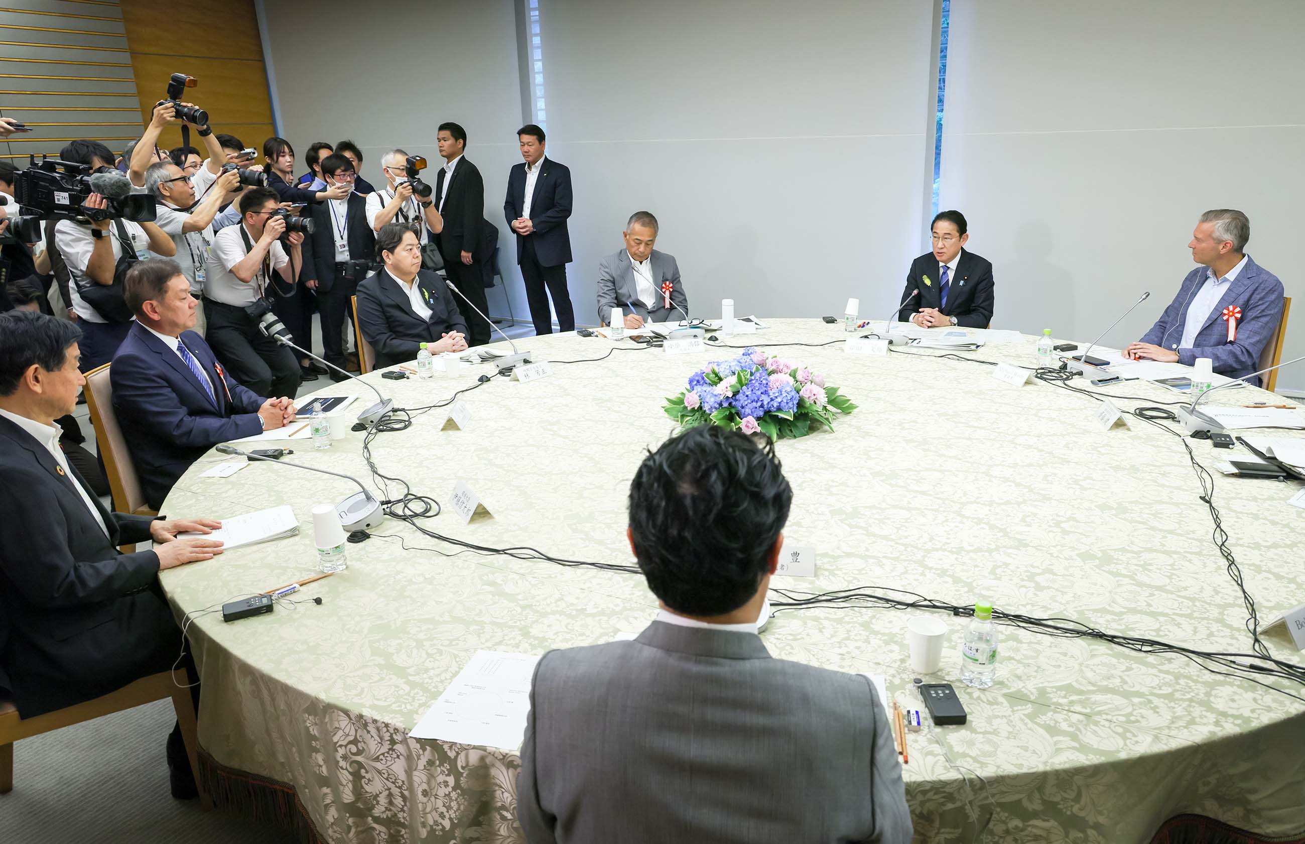 岸田首相交换意见2