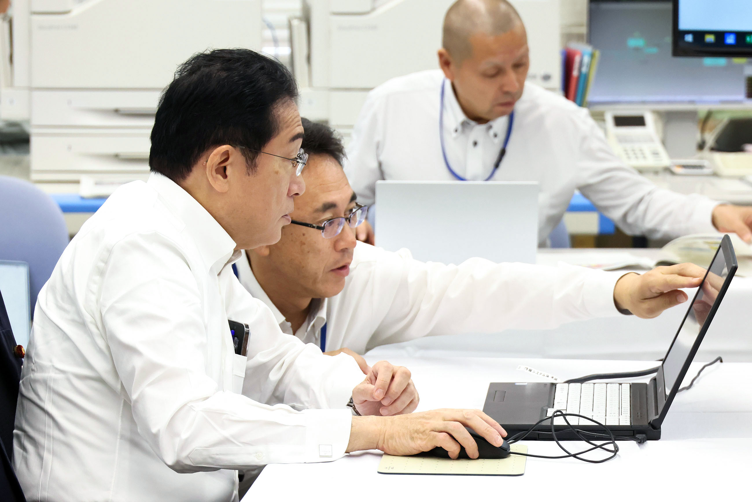 岸田首相视察上水运用中心3