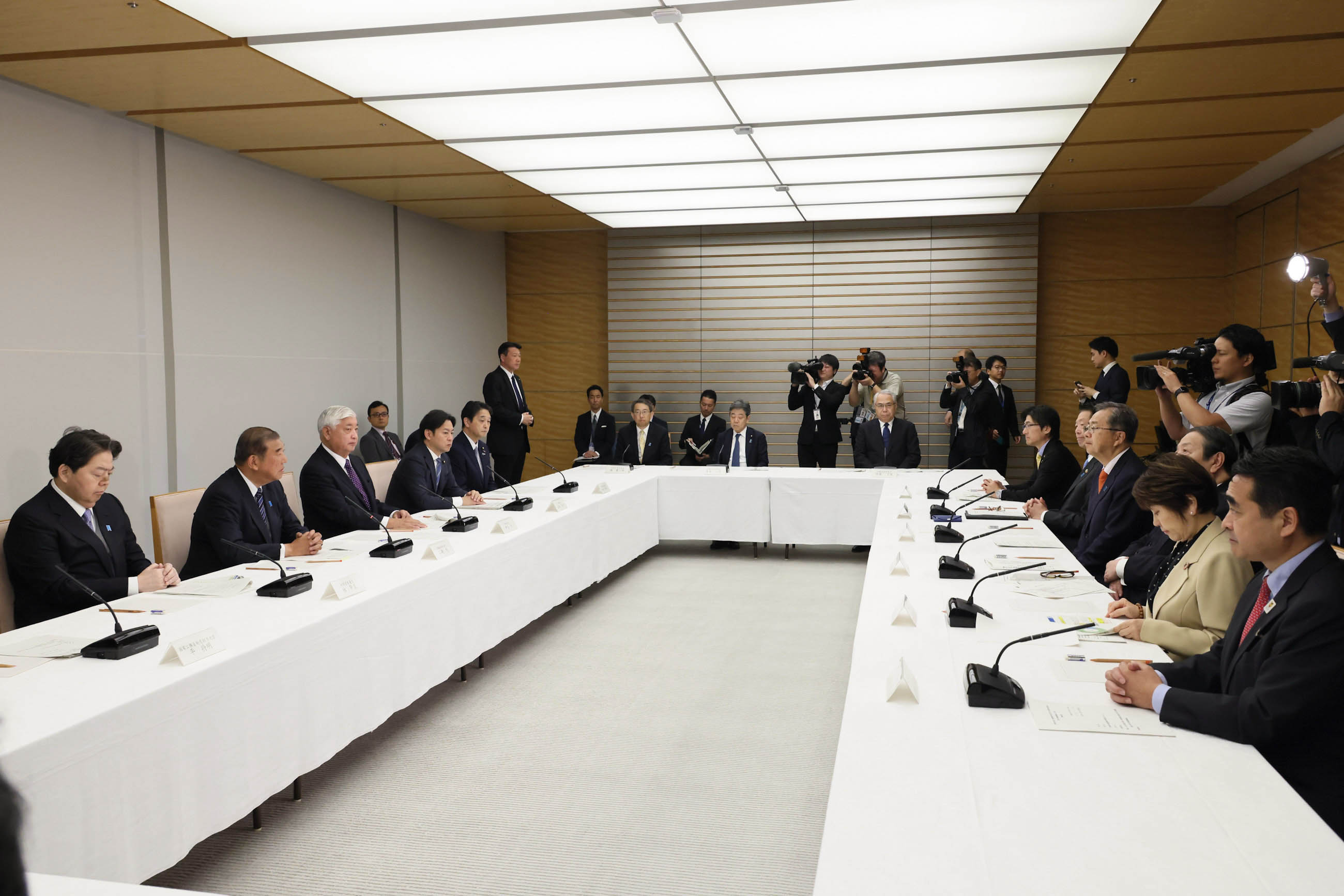 石破首相总结会议4