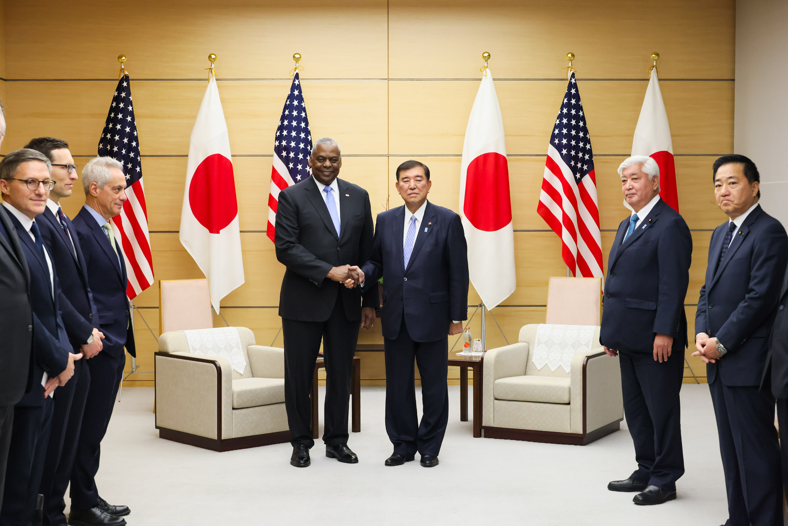 石破首相接受拜会2