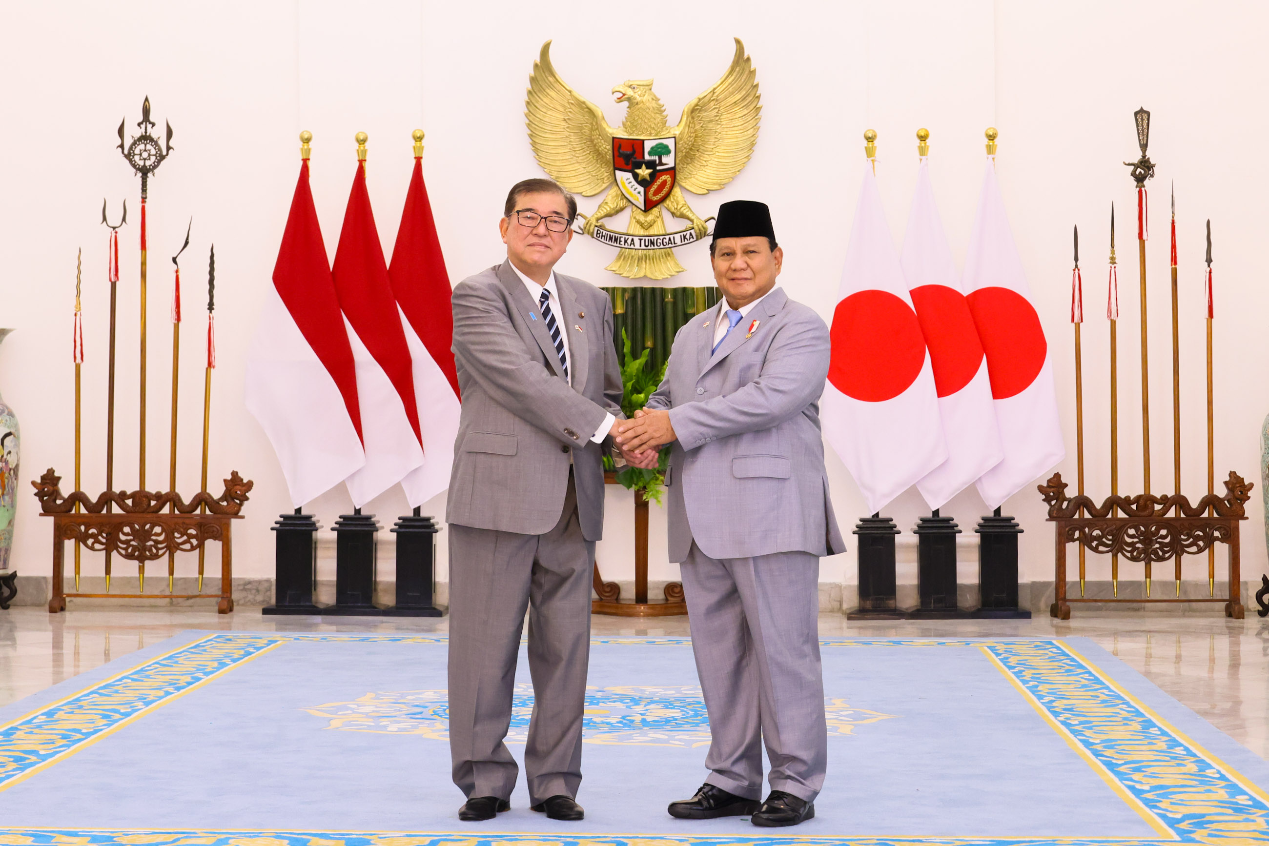 访问印度尼西亚