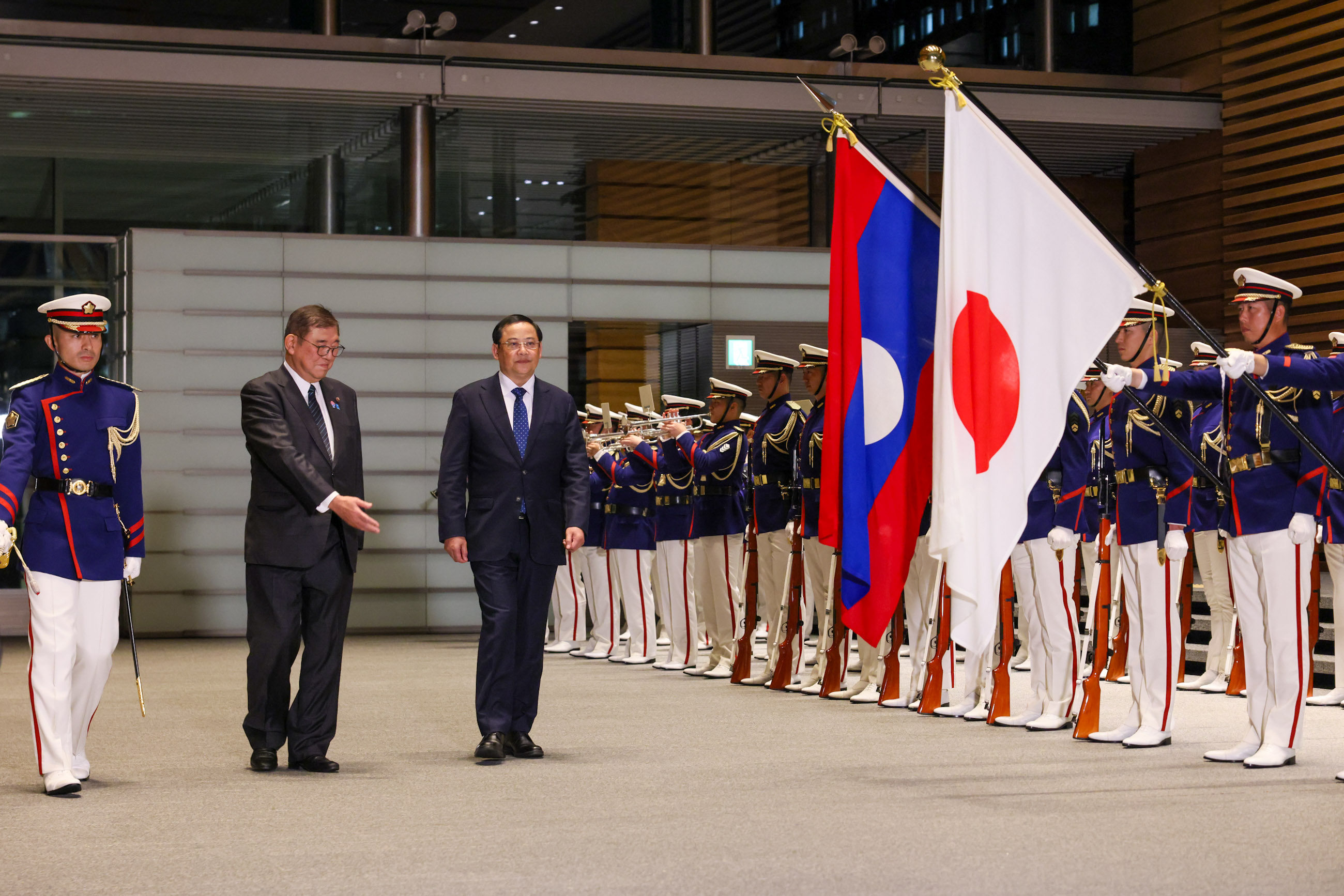 仪仗队的荣誉礼和迎宾仪式5