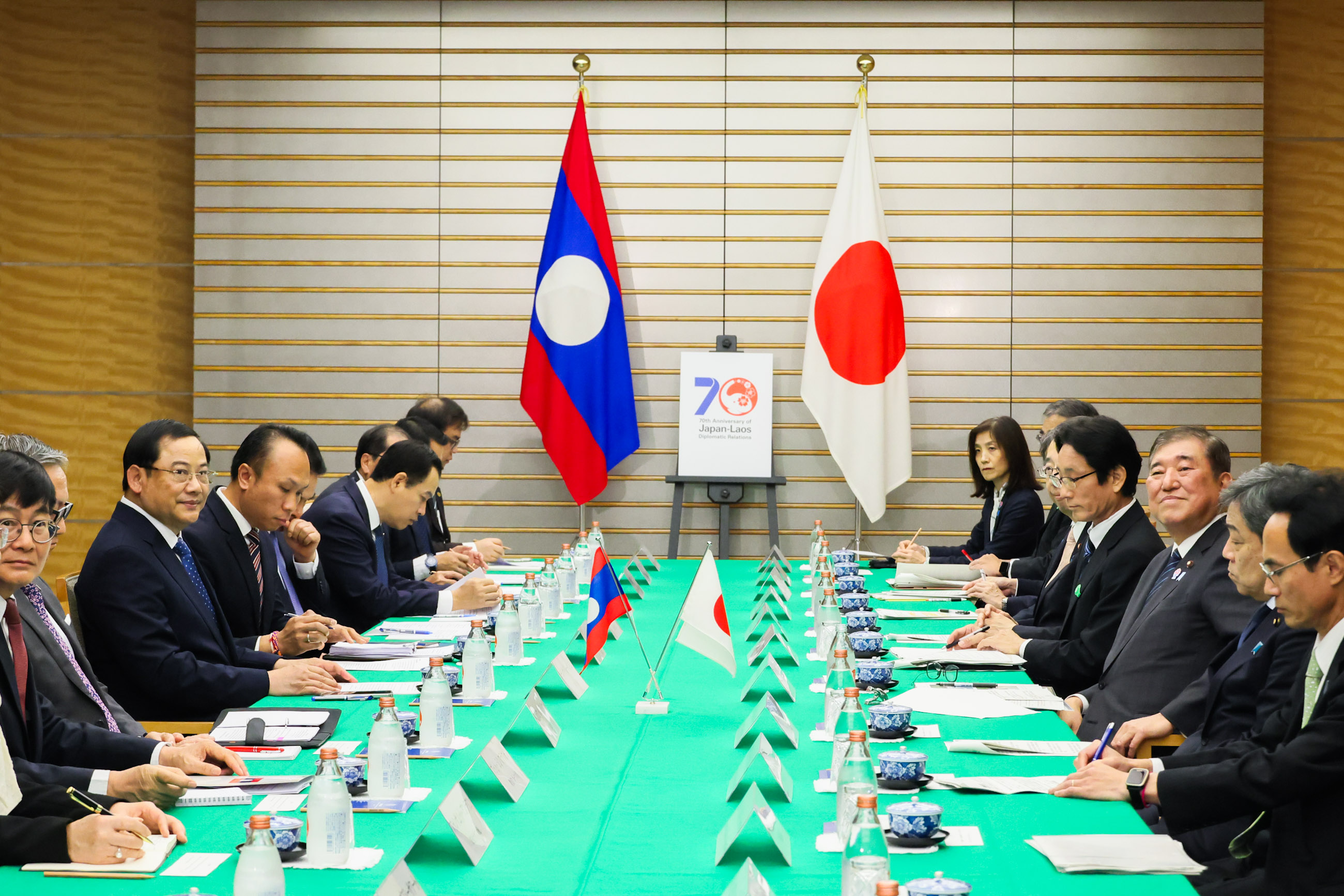 日本老挝首脑会谈5