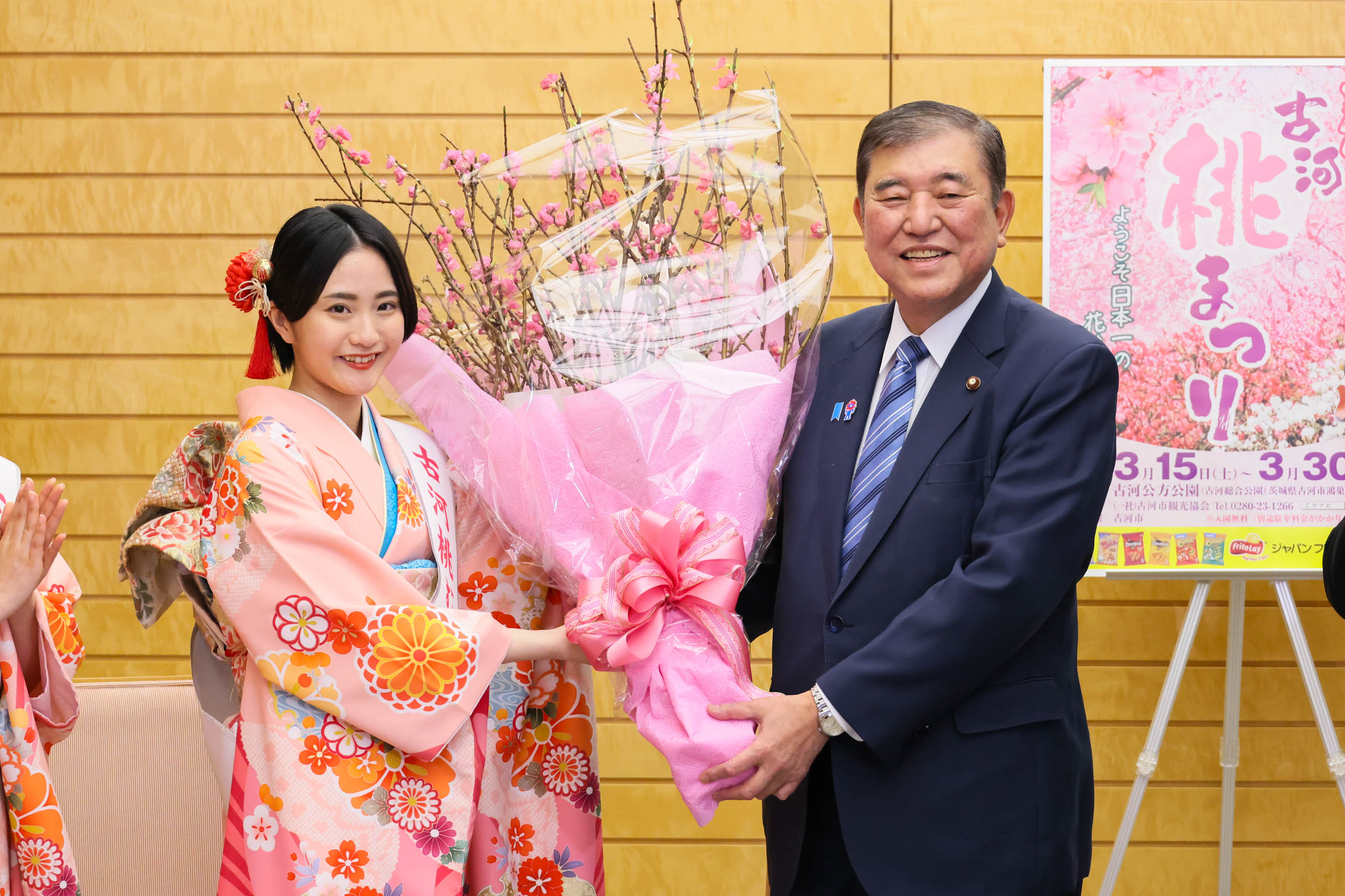 石破首相接受拜会2