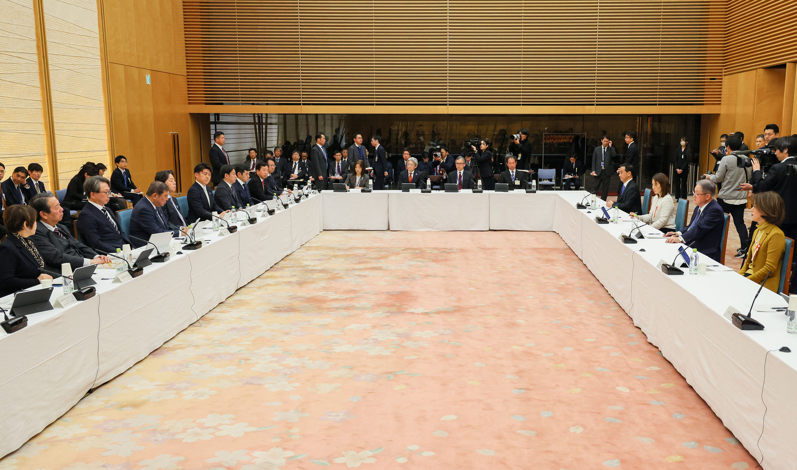 石破首相总结会议4