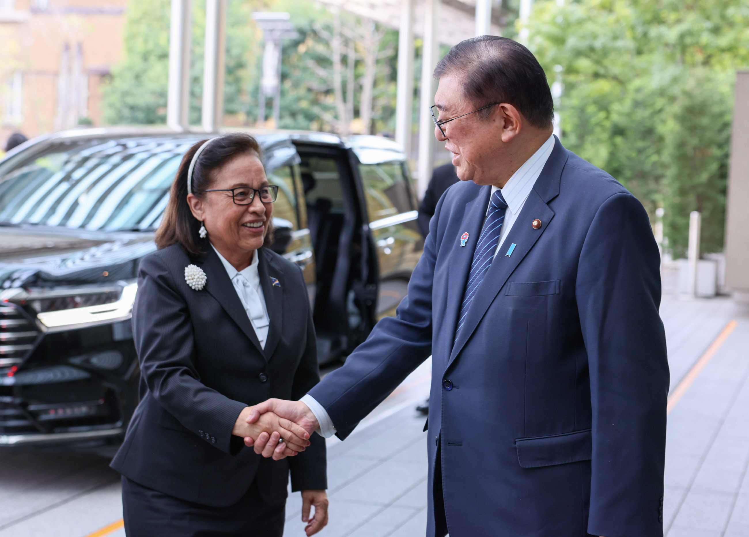 举行日本马绍尔群岛首脑会谈