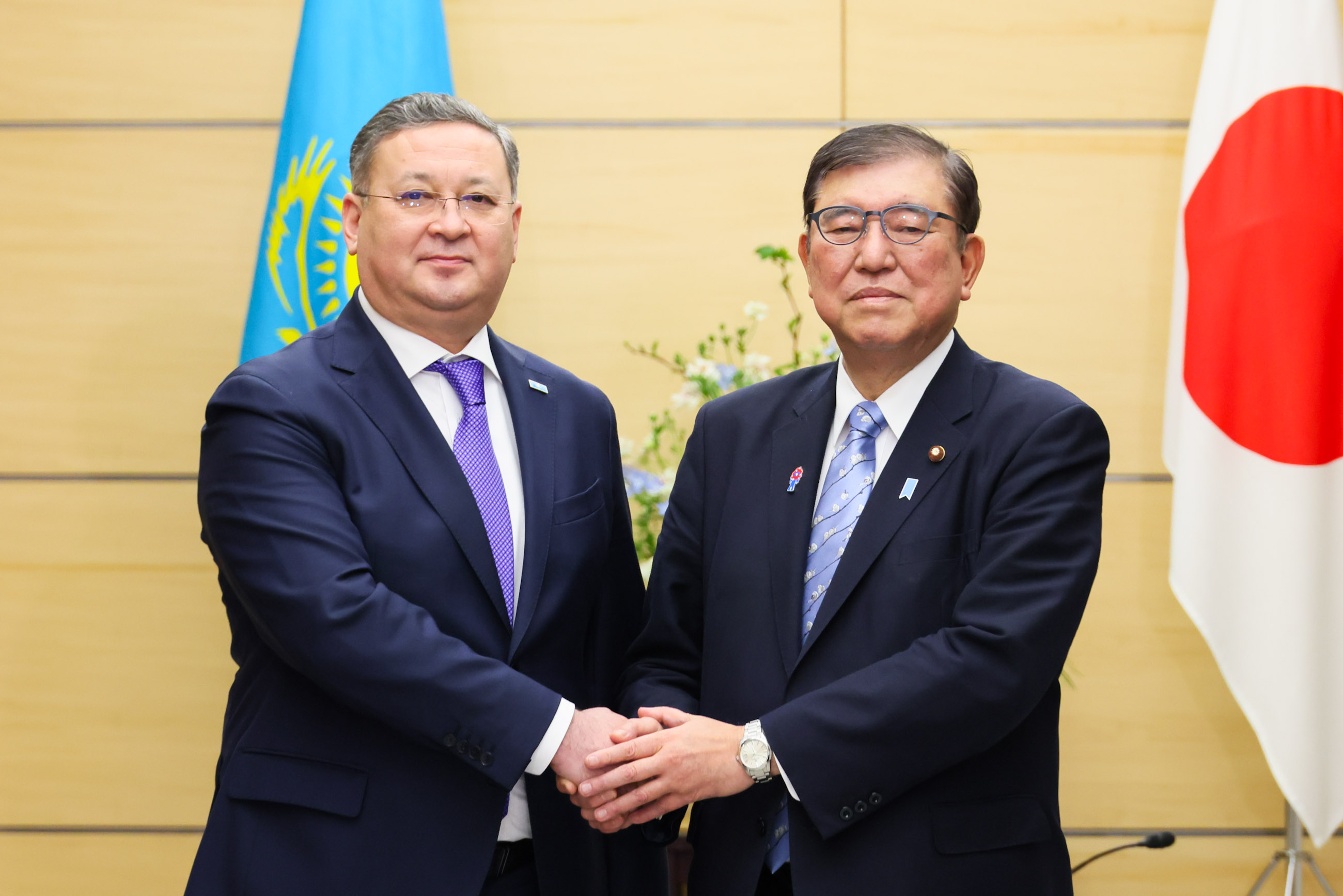 石破首相接受拜会1