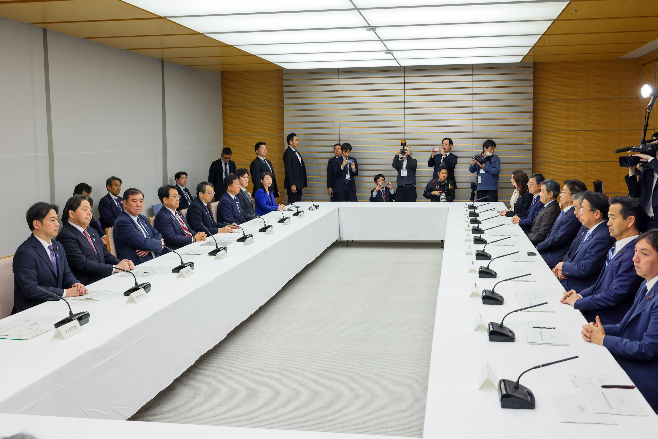 石破首相出席会议2