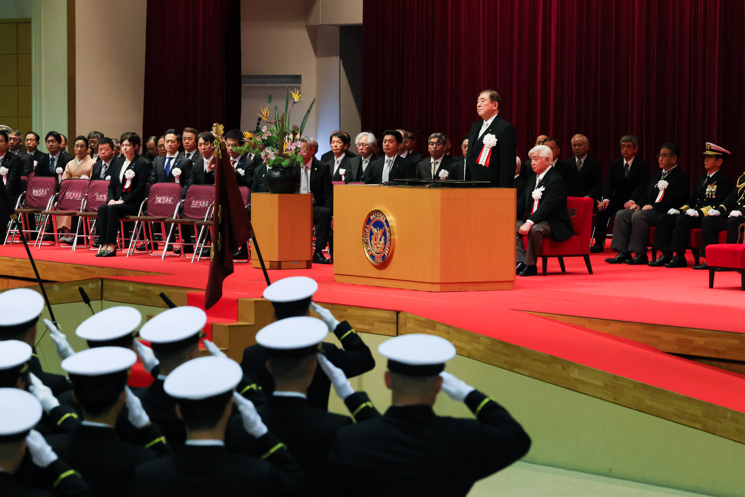 石破首相出席任命和宣誓就职仪式2