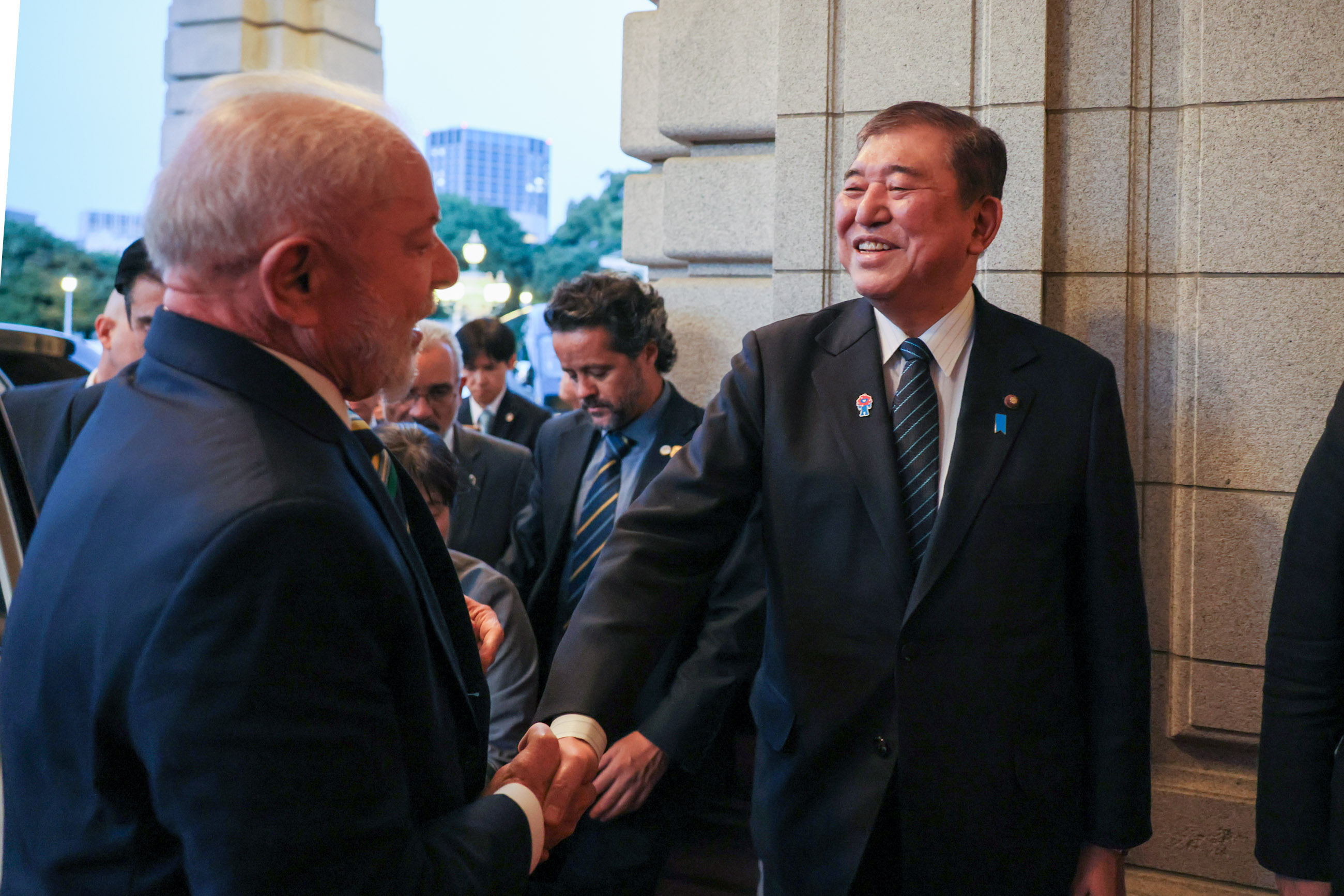 石破首相迎接卢拉总统2