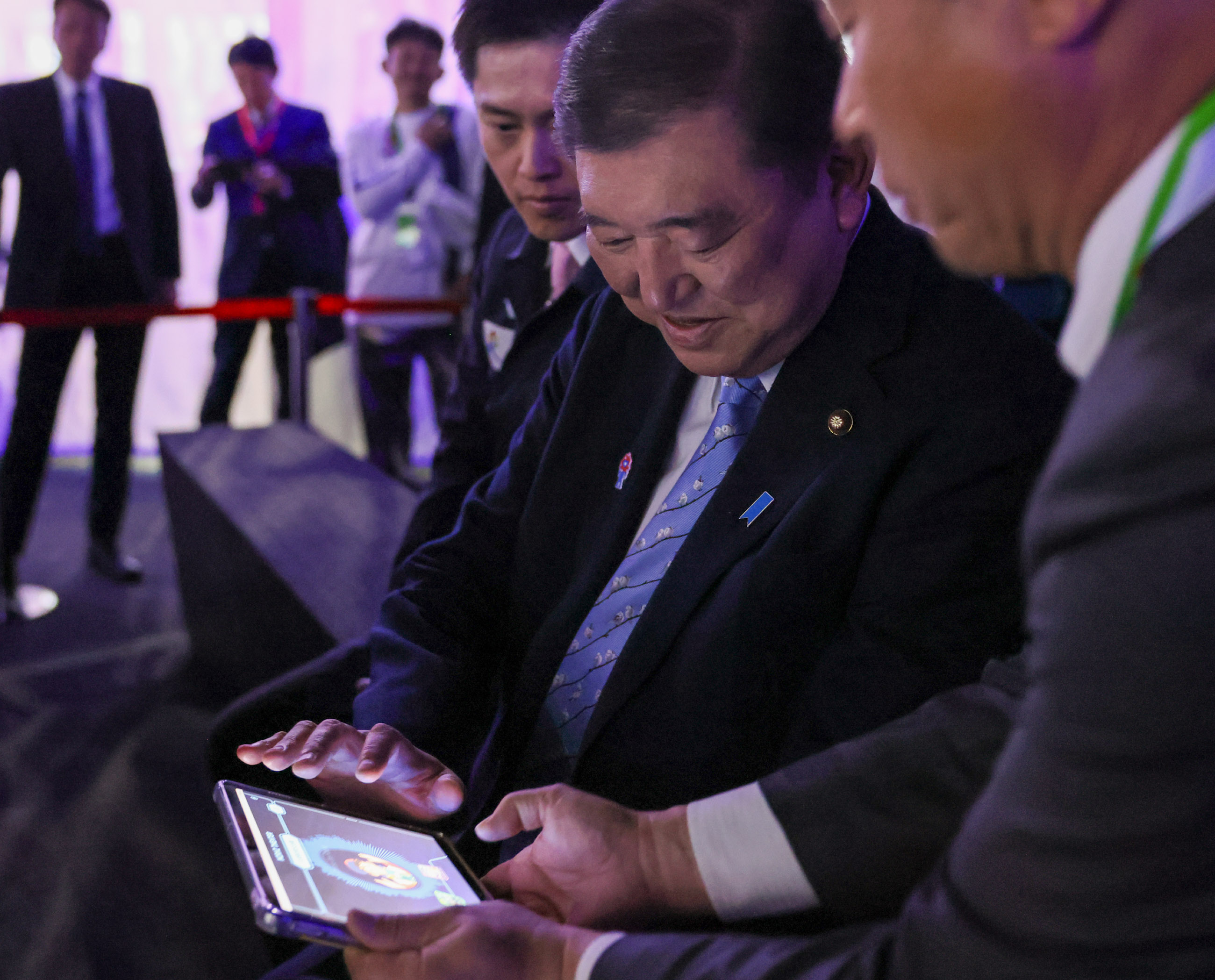 石破首相视察“未来城市”展馆3