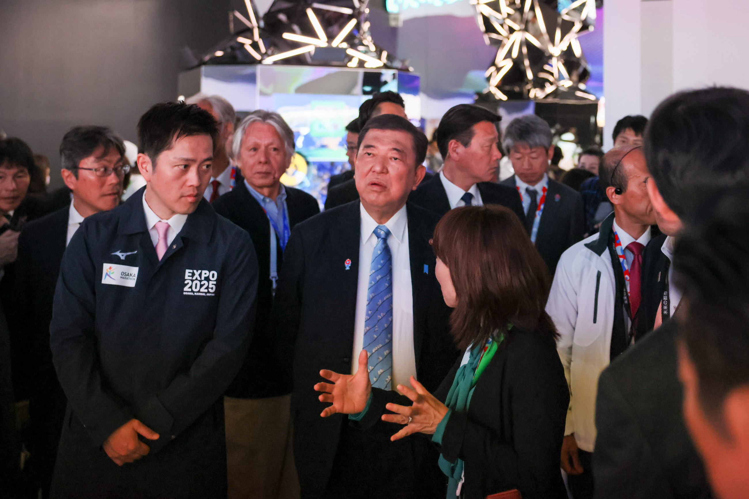 石破首相视察“未来城市”展馆8