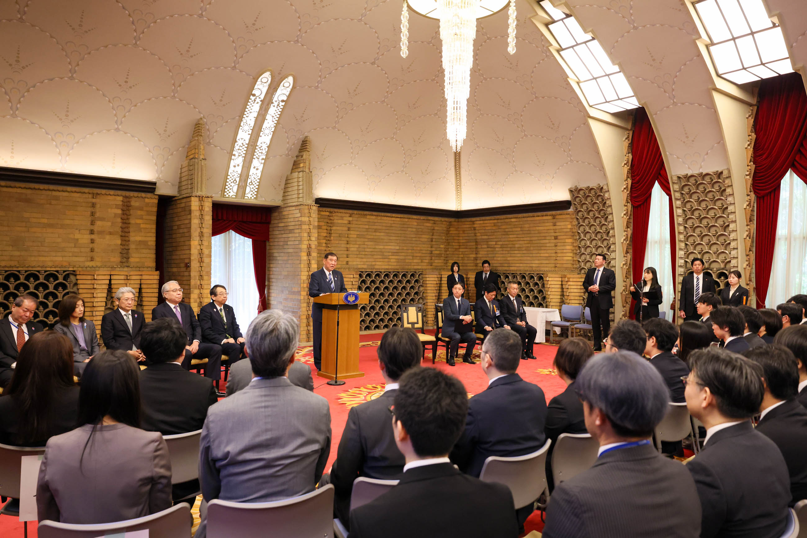 石破首相作训示3