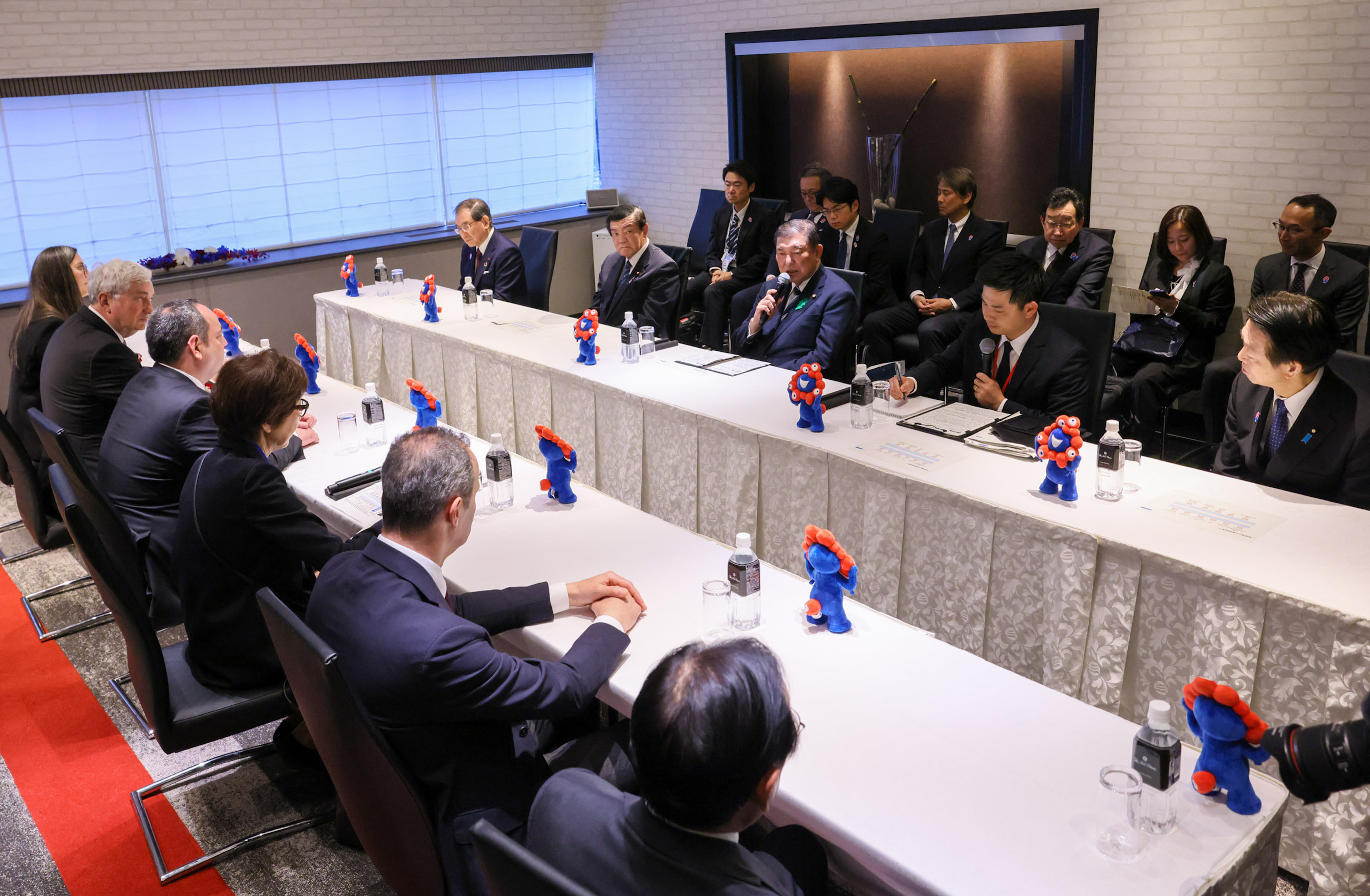 石破首相会见国际展览局秘书长科肯切斯4