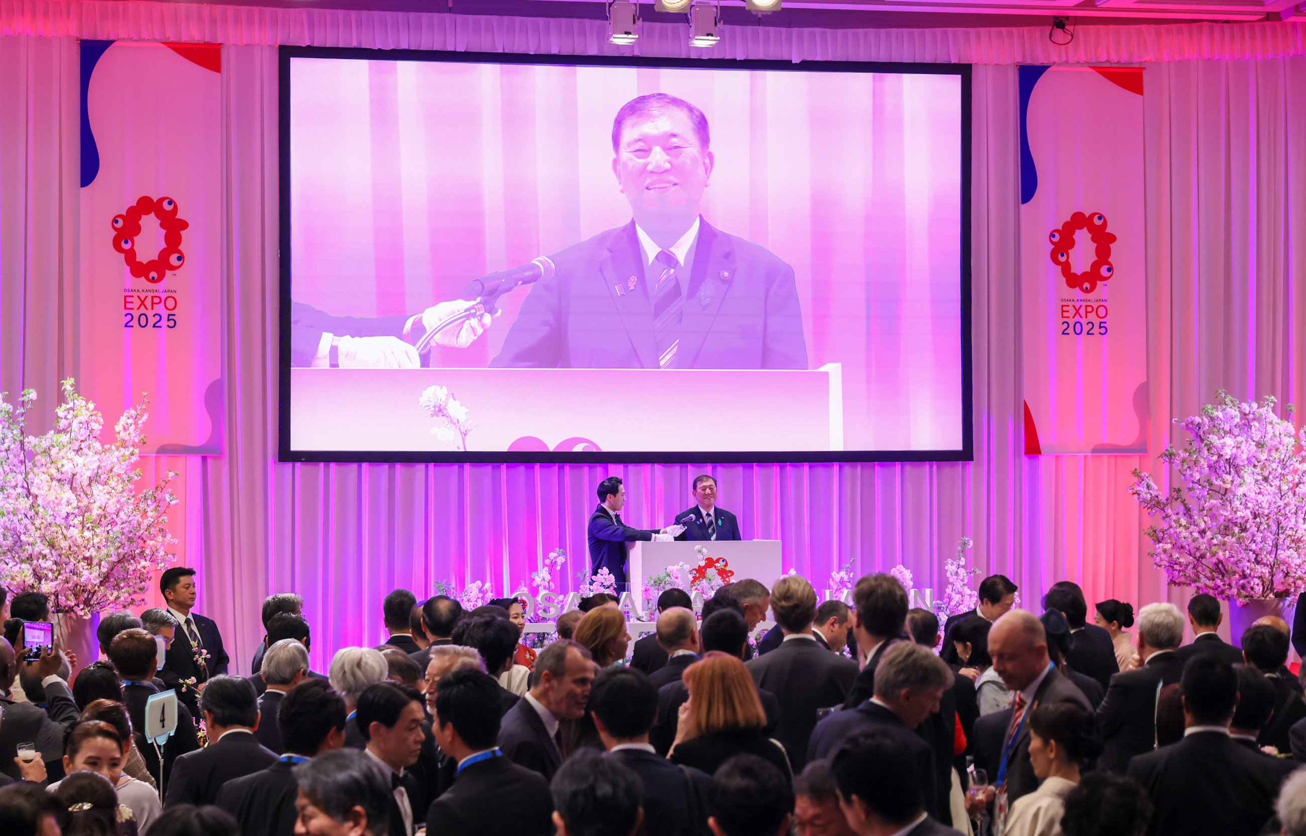 石破首相在招待会致辞1