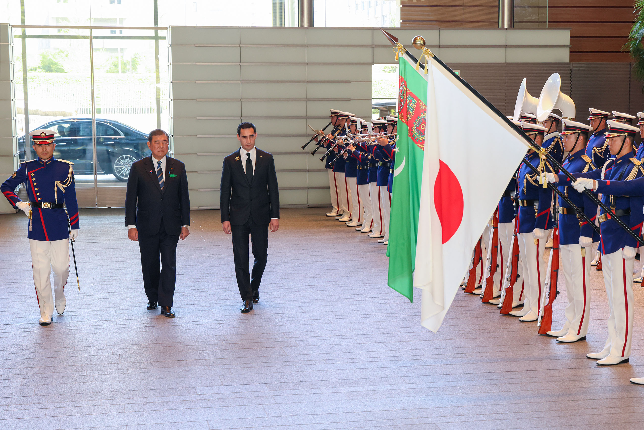 仪仗队的荣誉礼和迎宾仪式3