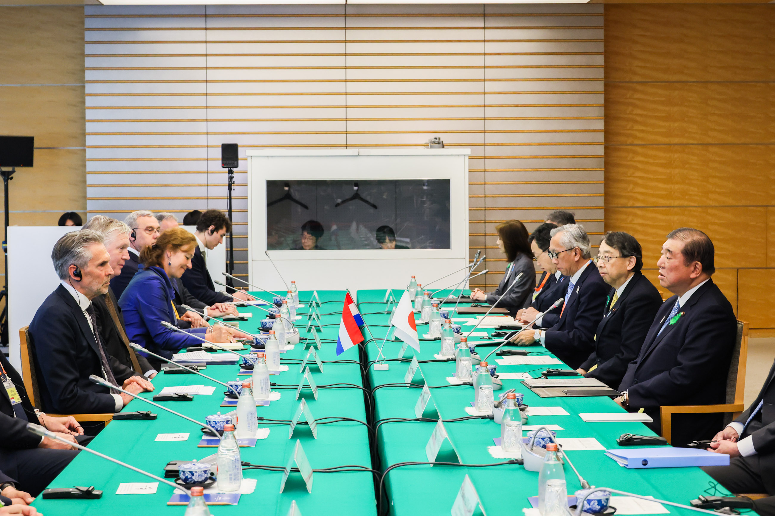 日本荷兰首脑会谈3