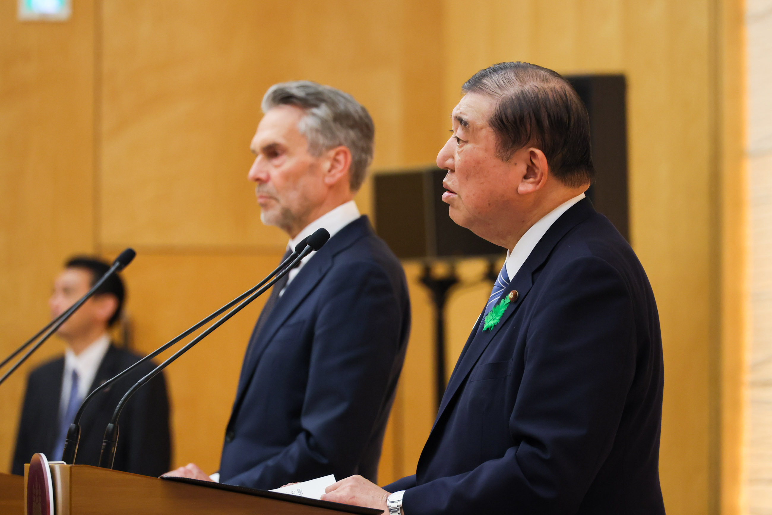 联合记者发布会6