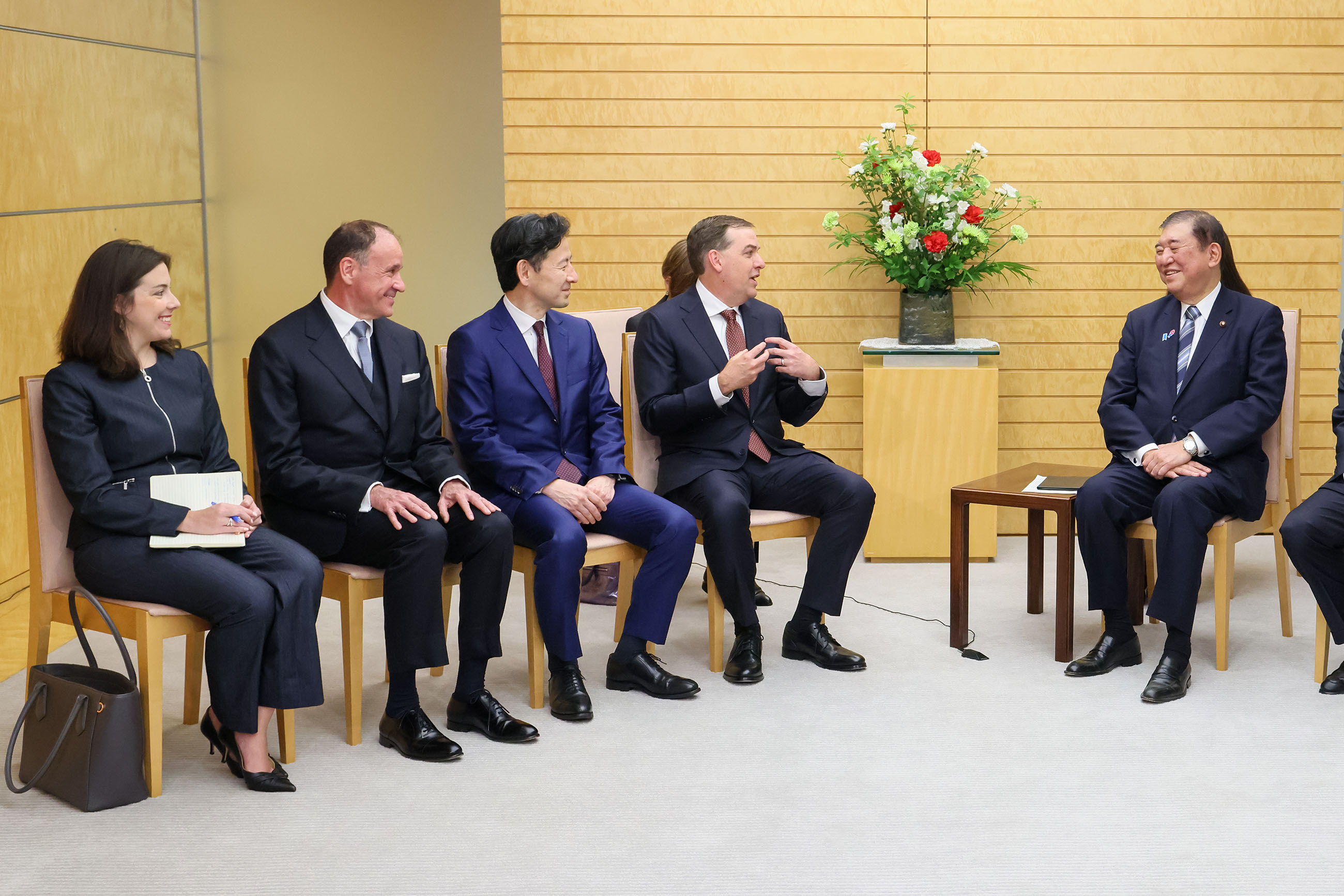 石破首相接受拜会2