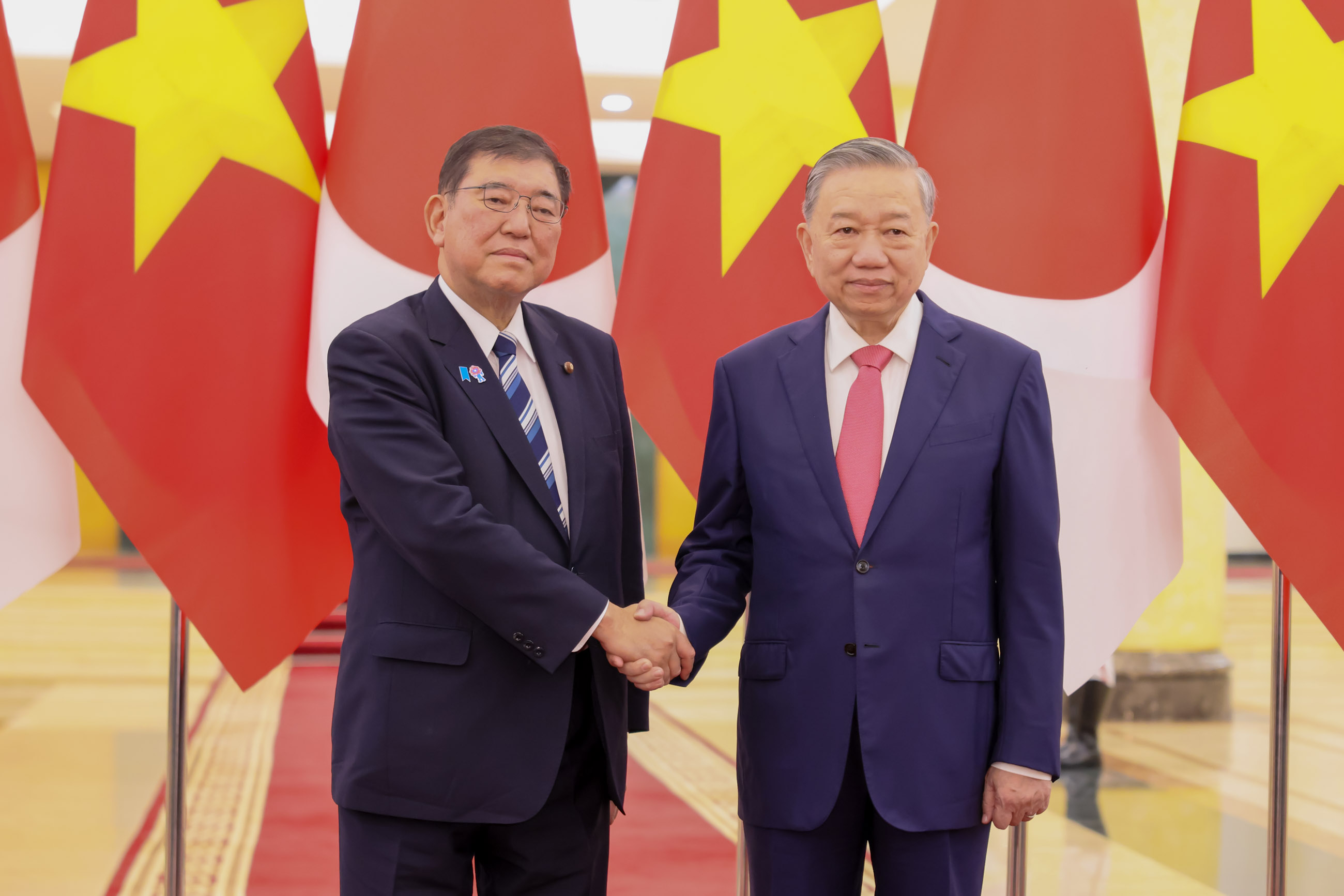 石破首相与苏林总书记举行会谈1