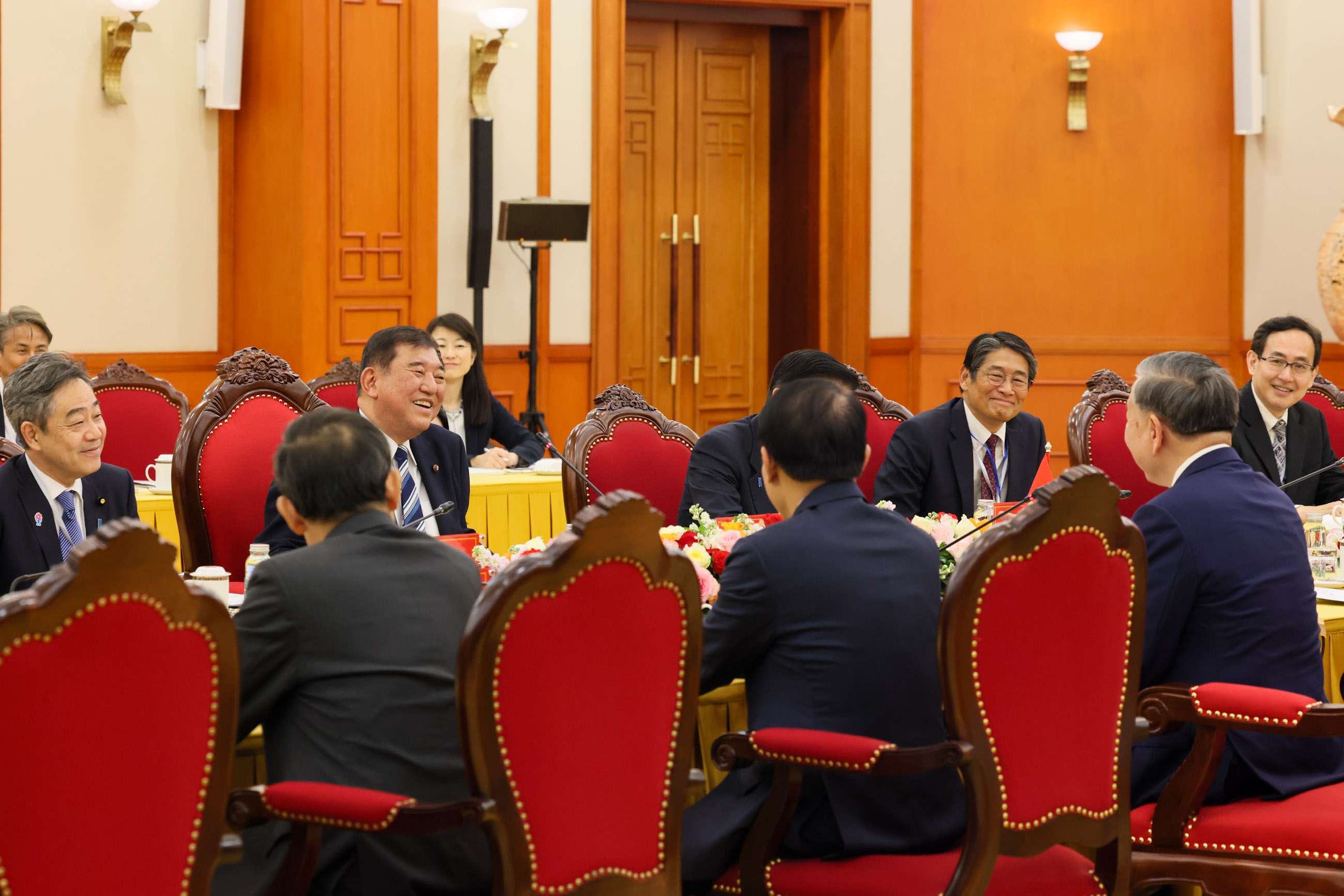 石破首相与苏林总书记举行会谈5