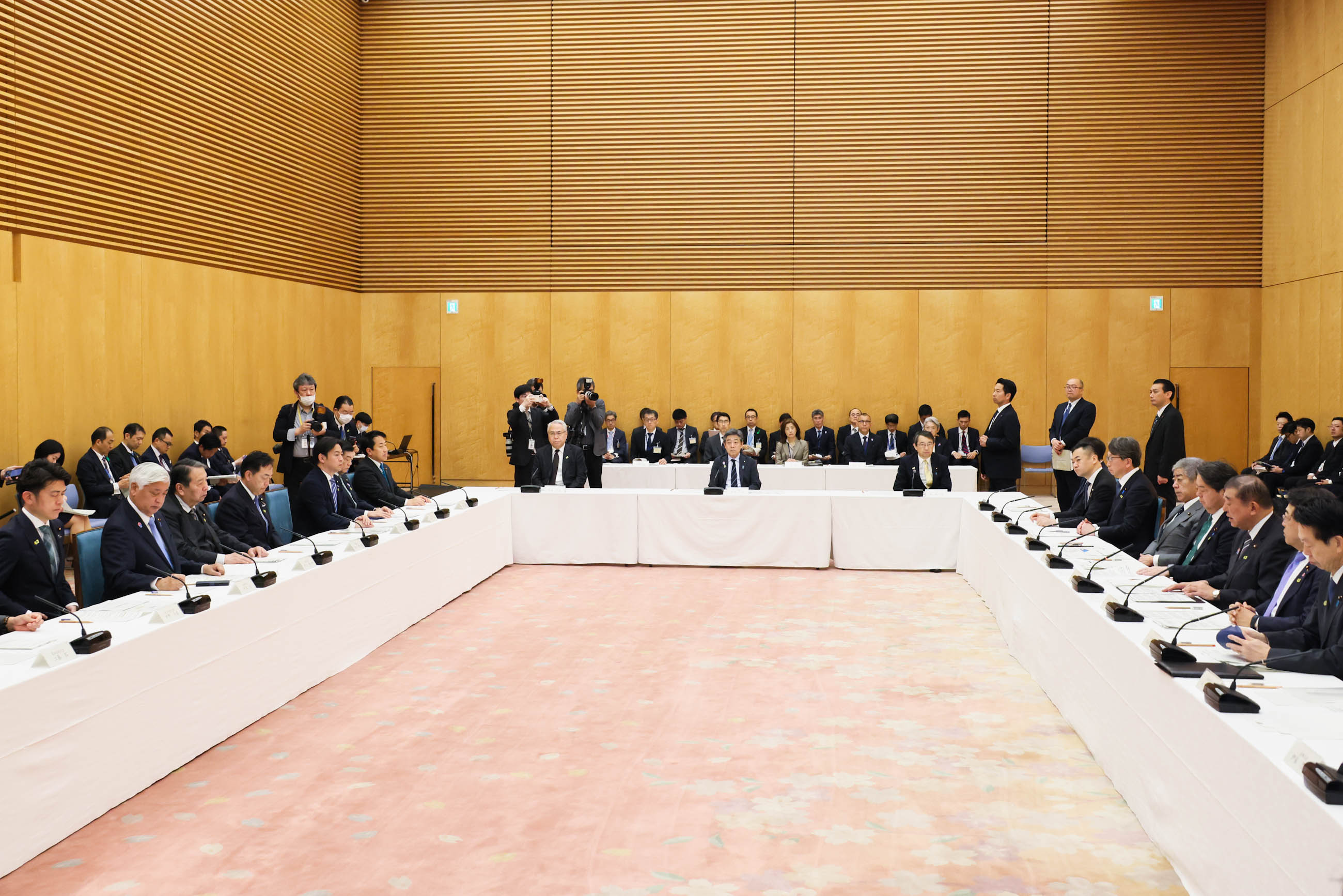 石破首相总结会议4