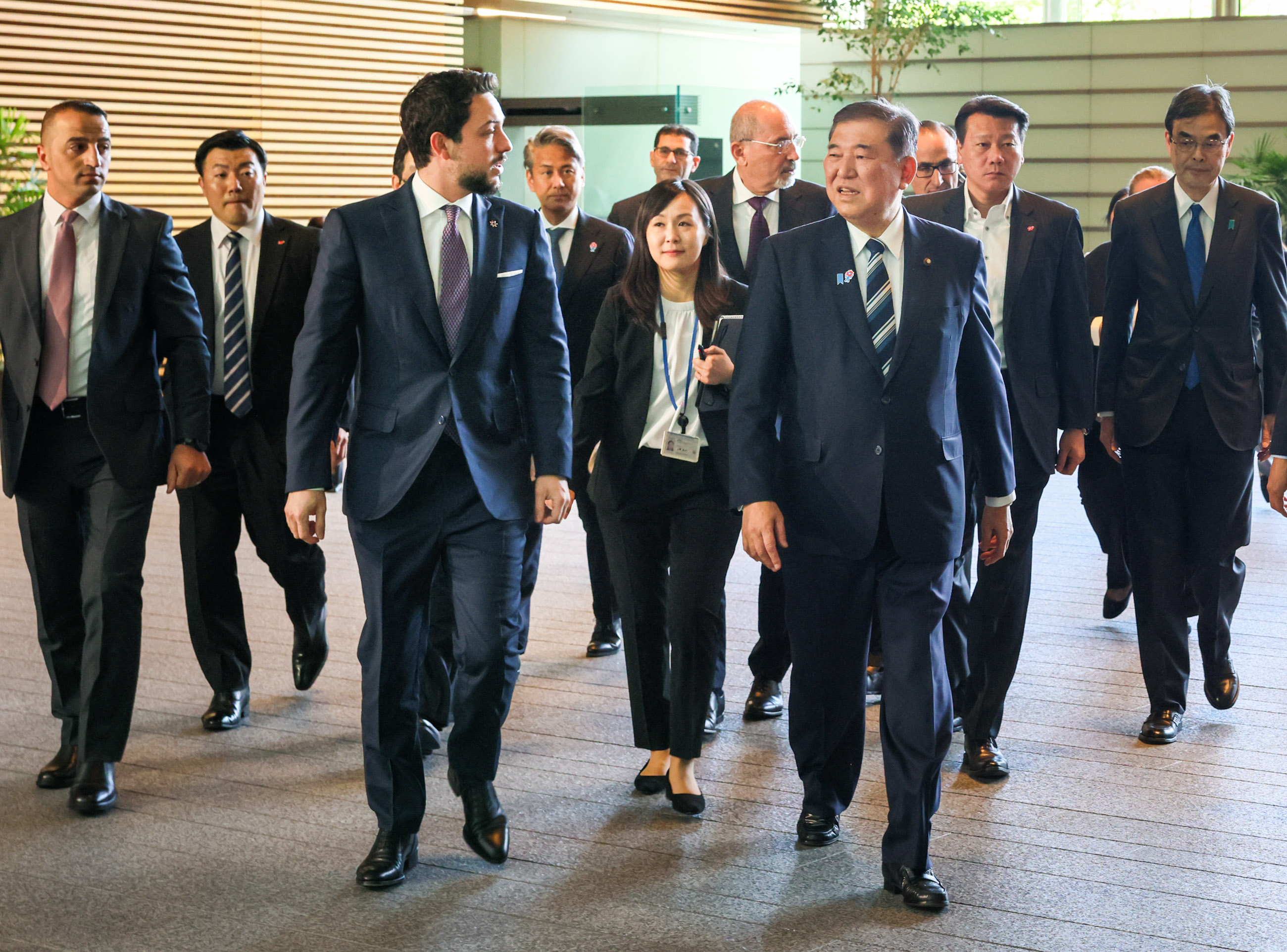 石破首相迎接侯赛因王储2