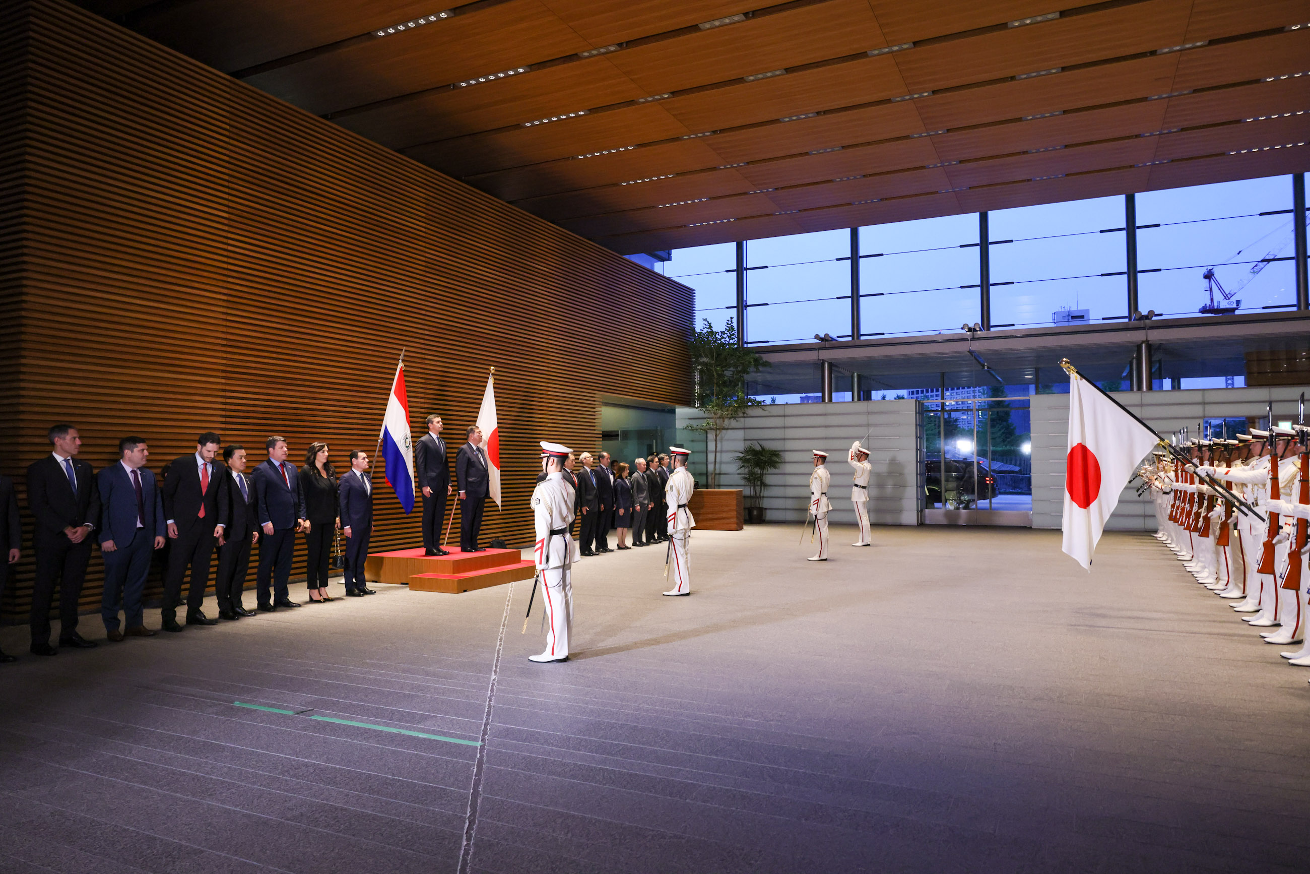 仪仗队的荣誉礼和迎宾仪式3