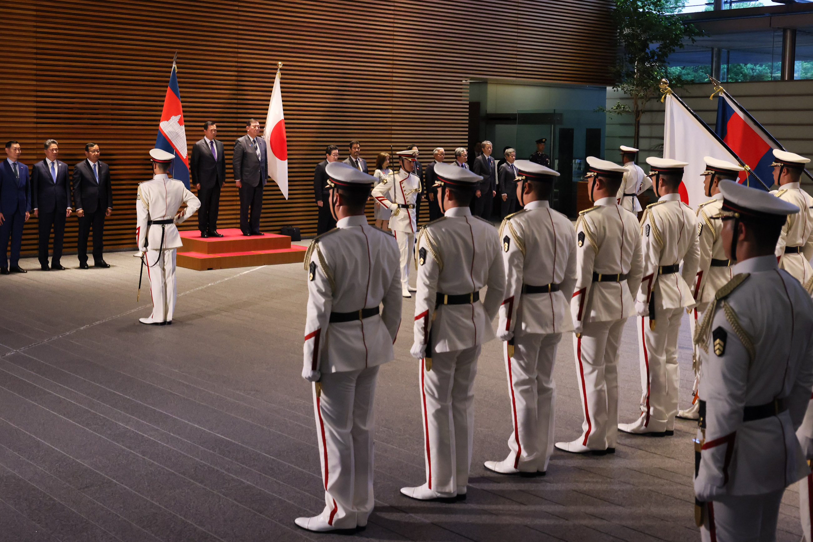 仪仗队的荣誉礼和迎宾仪式3