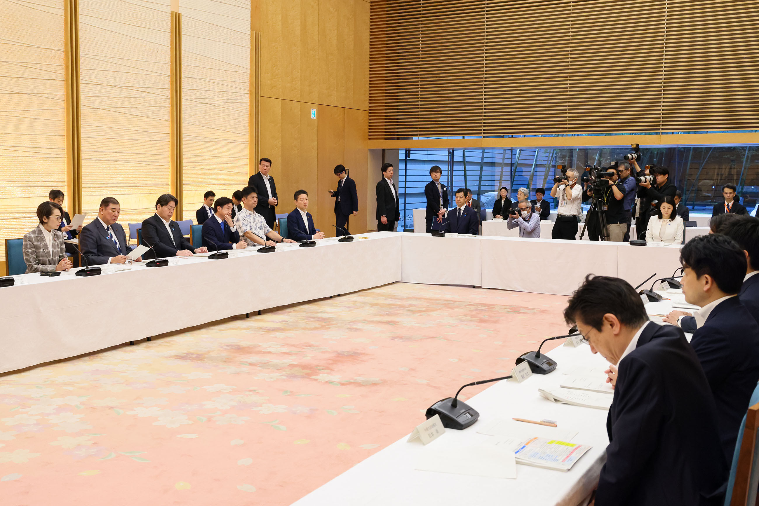 石破首相总结会议1