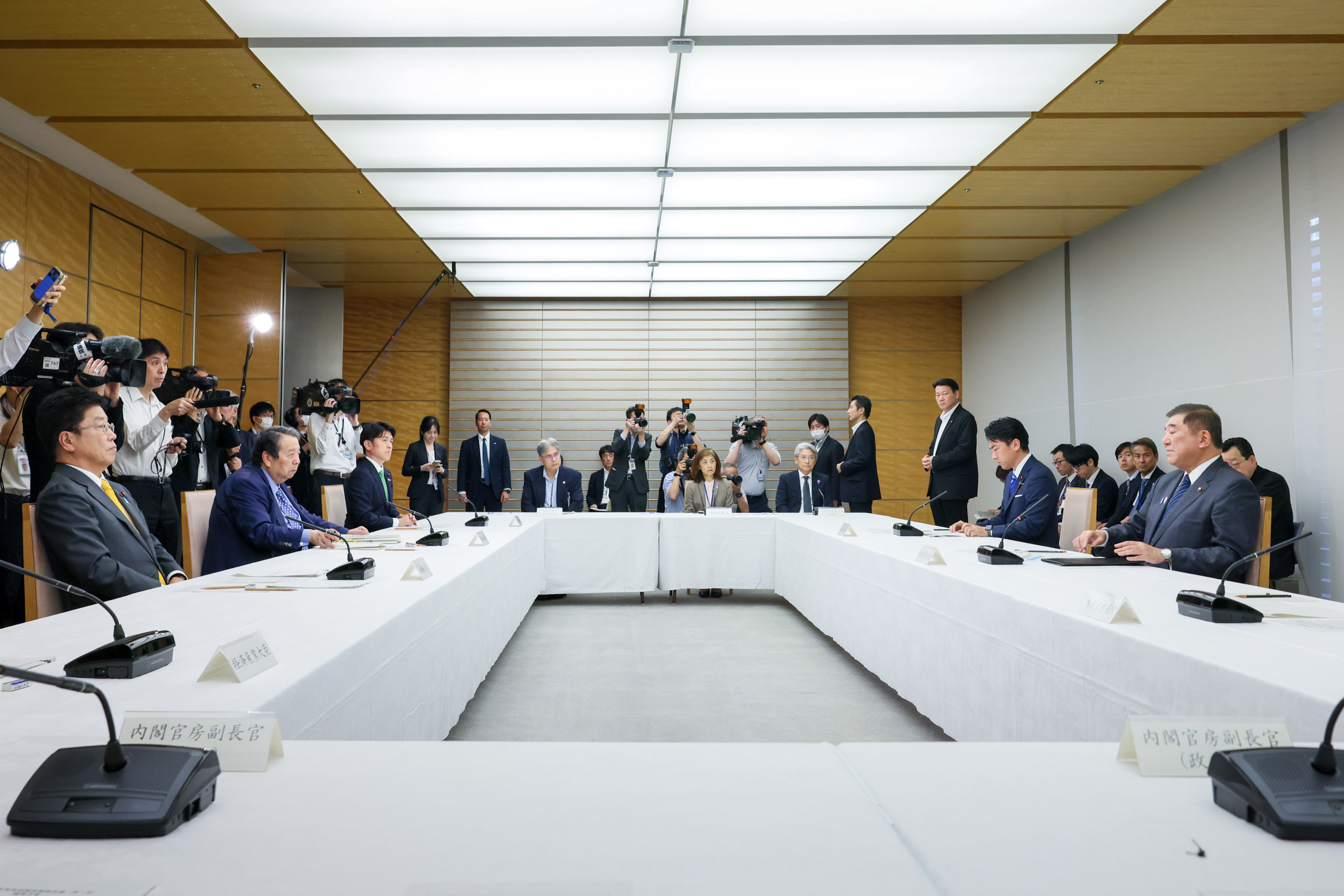 石破首相总结会议4