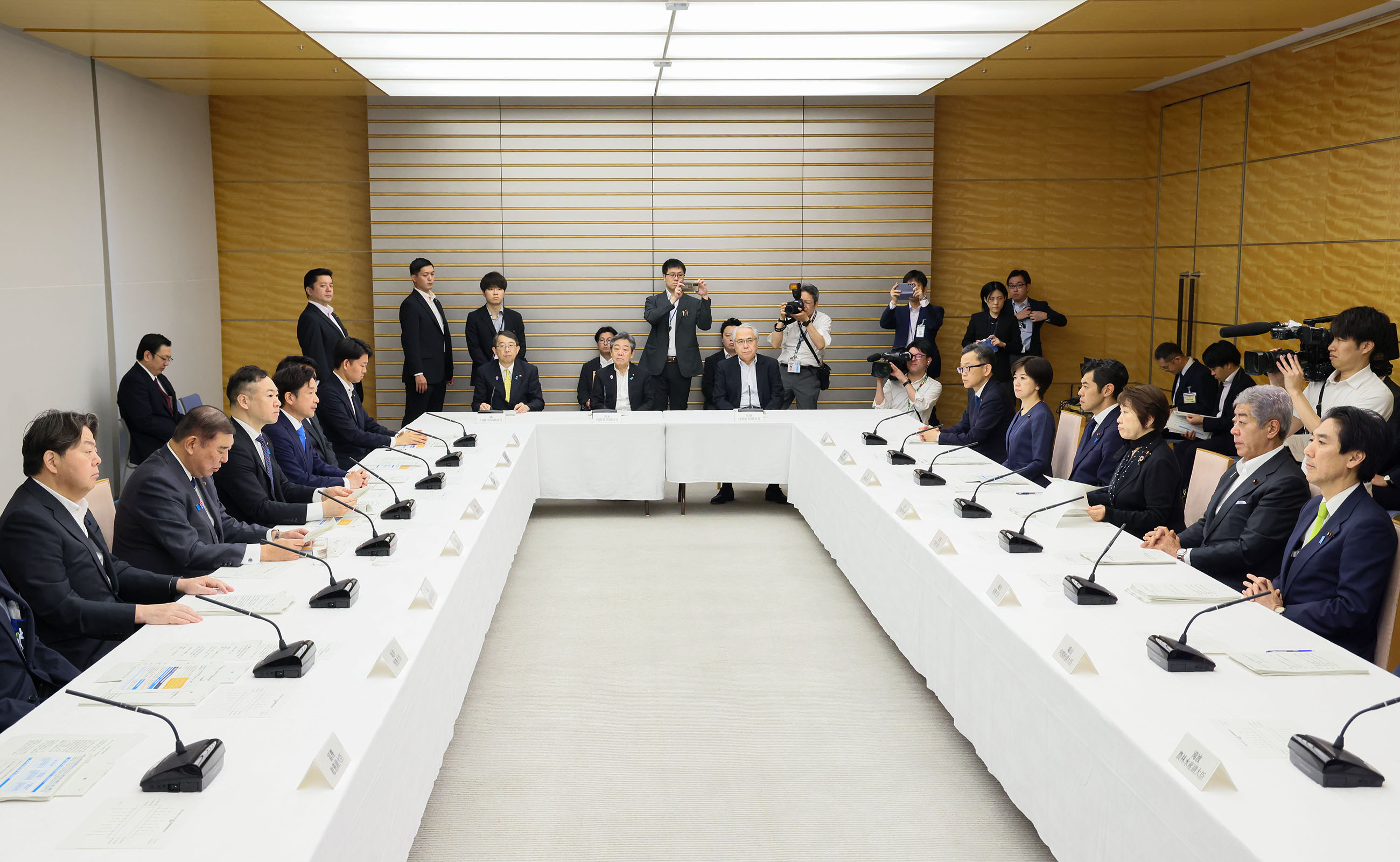 石破首相总结会议2