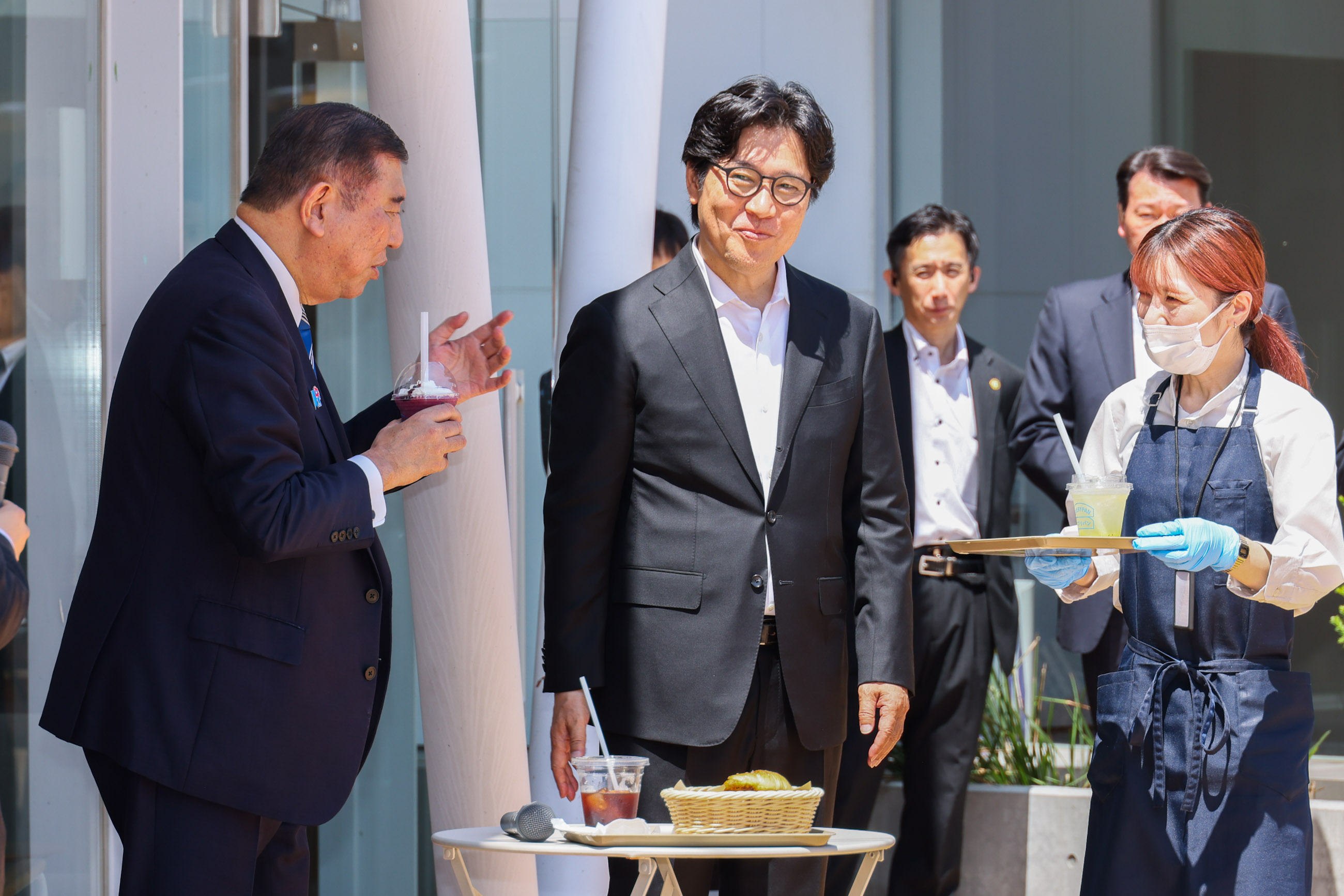 石破首相视察JINS PARK3