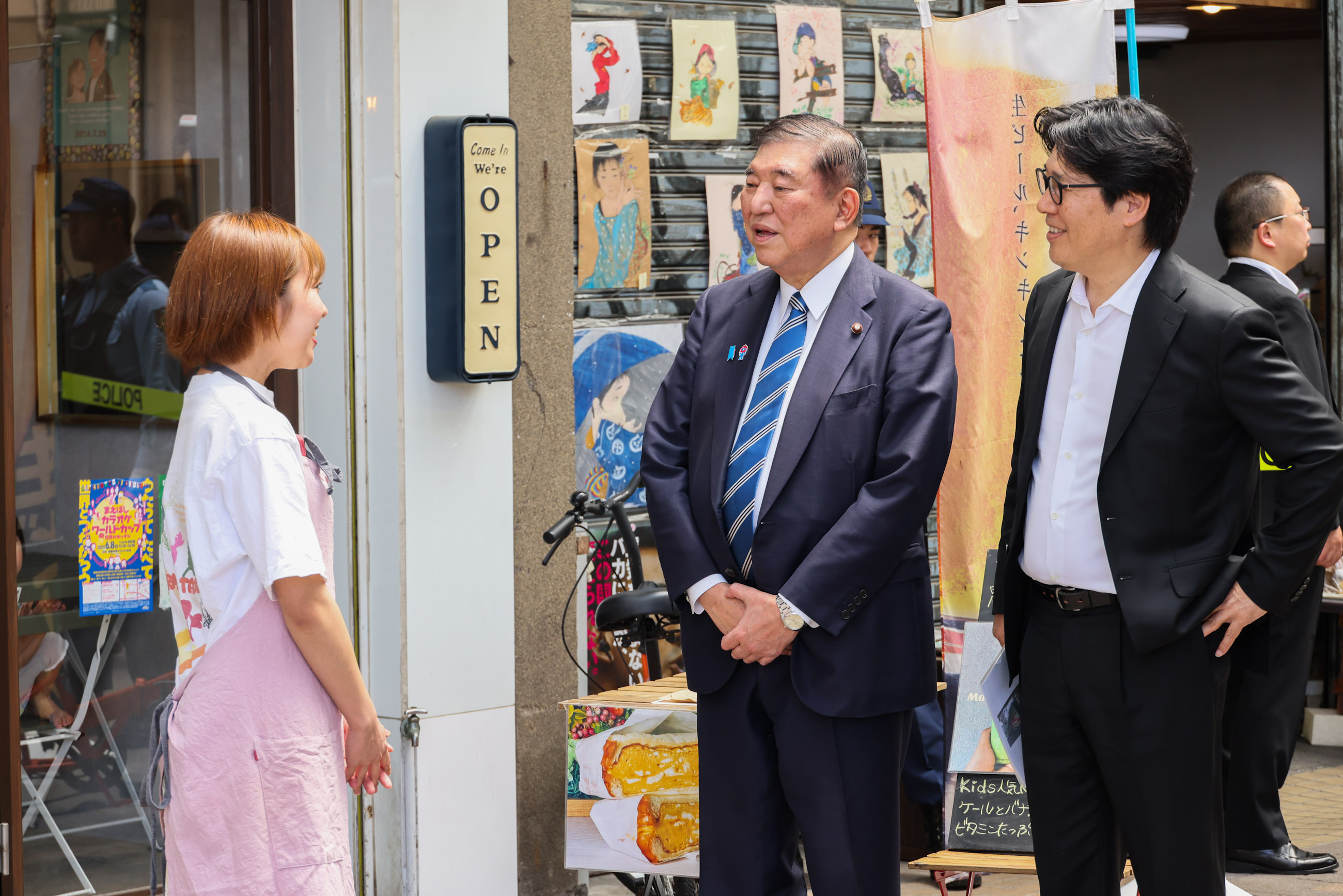 石破首相视察中央大街商业街2