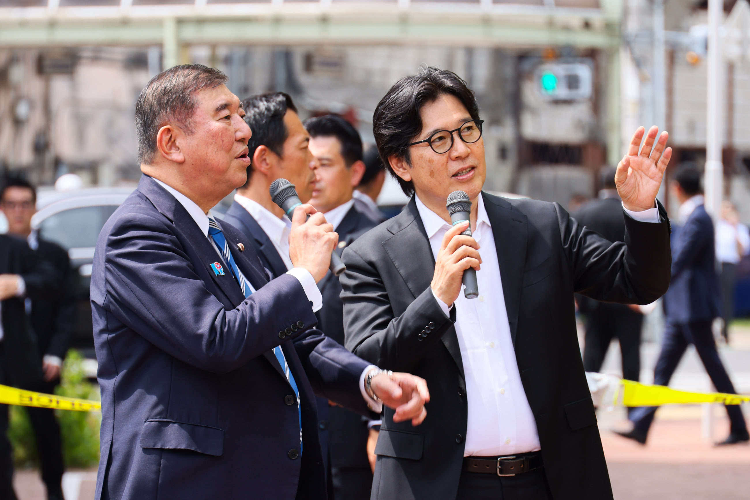 石破首相视察太阳之钟1