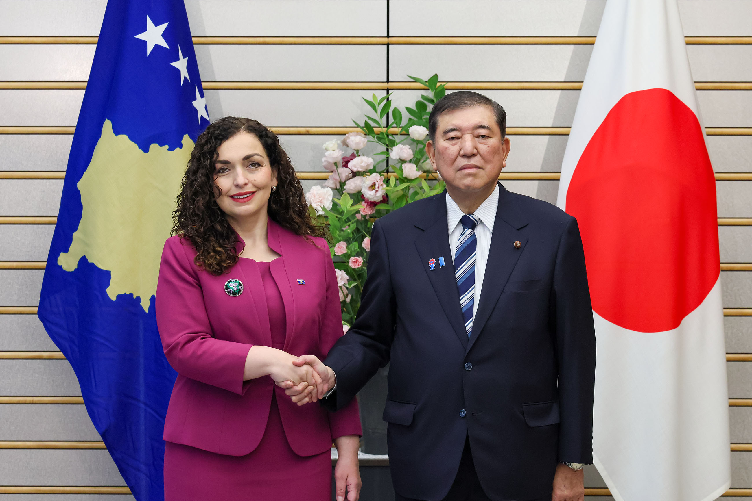 石破首相与奥斯马尼总统举行会谈2