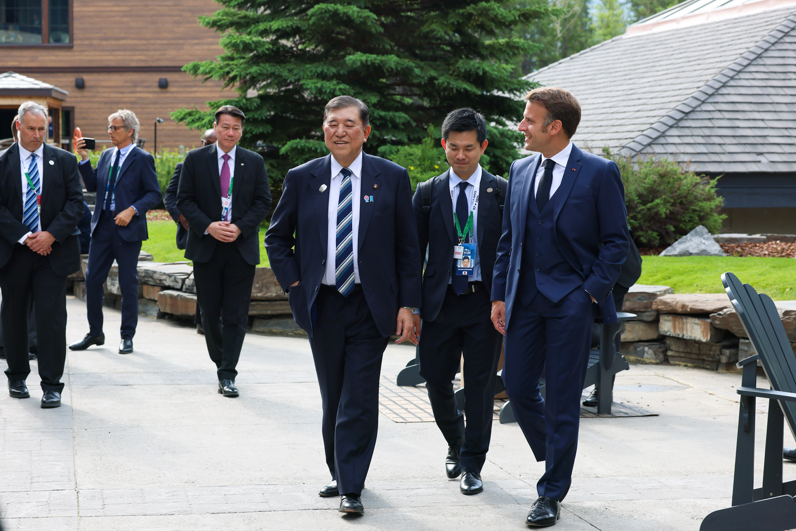 专题会议“强大,拥有主权的乌克兰”2