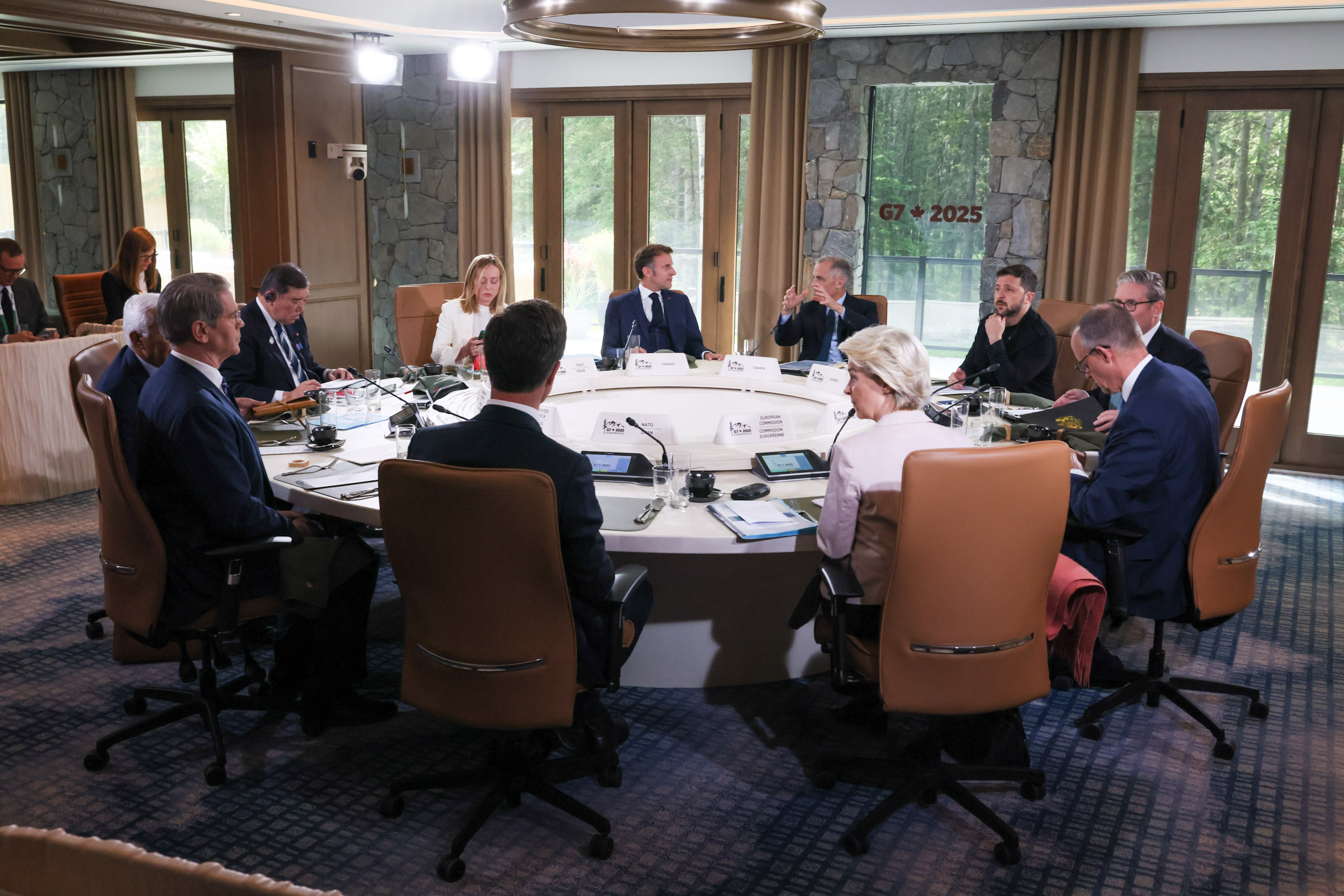 专题会议“强大,拥有主权的乌克兰”6