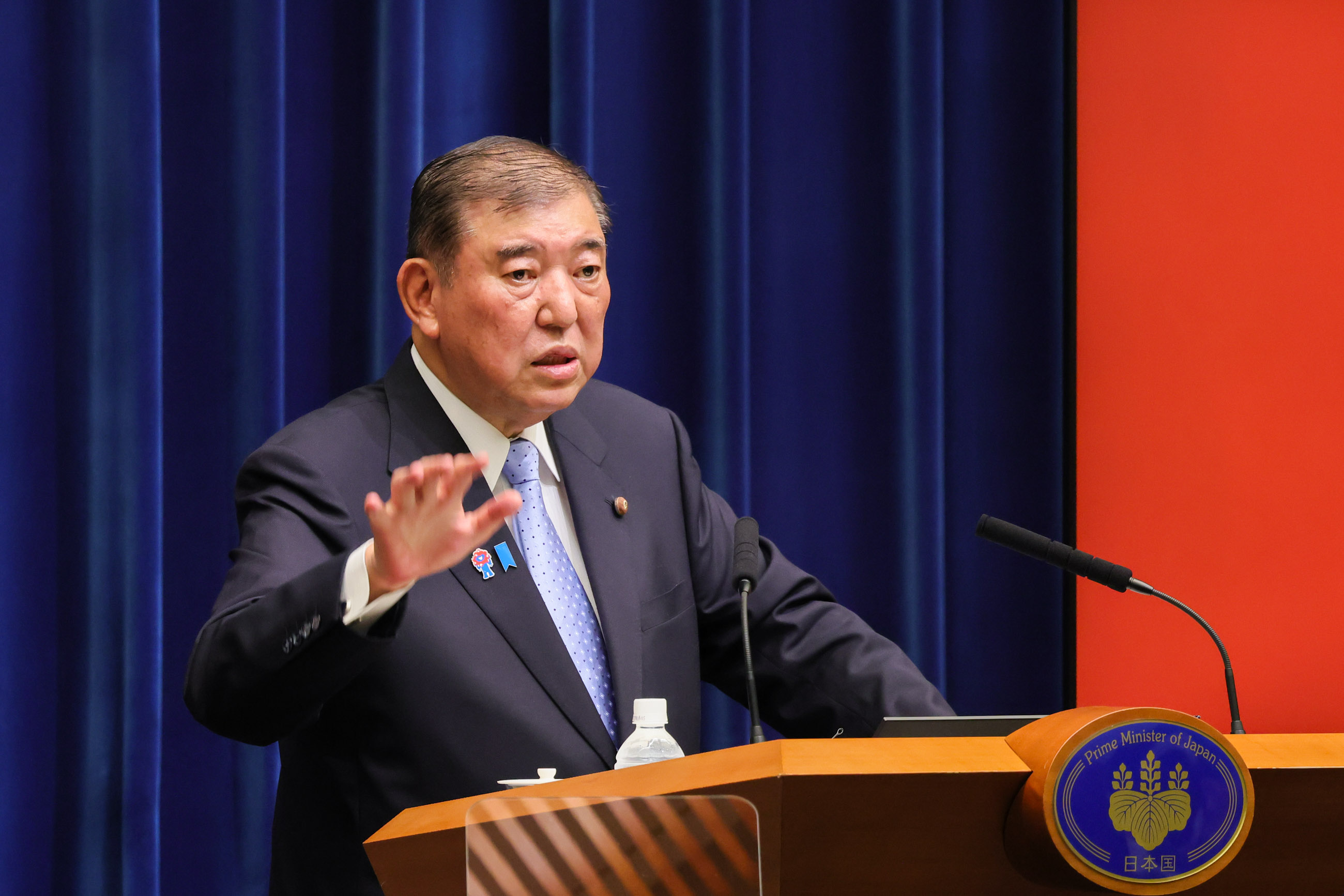 石破首相回答记者的提问4