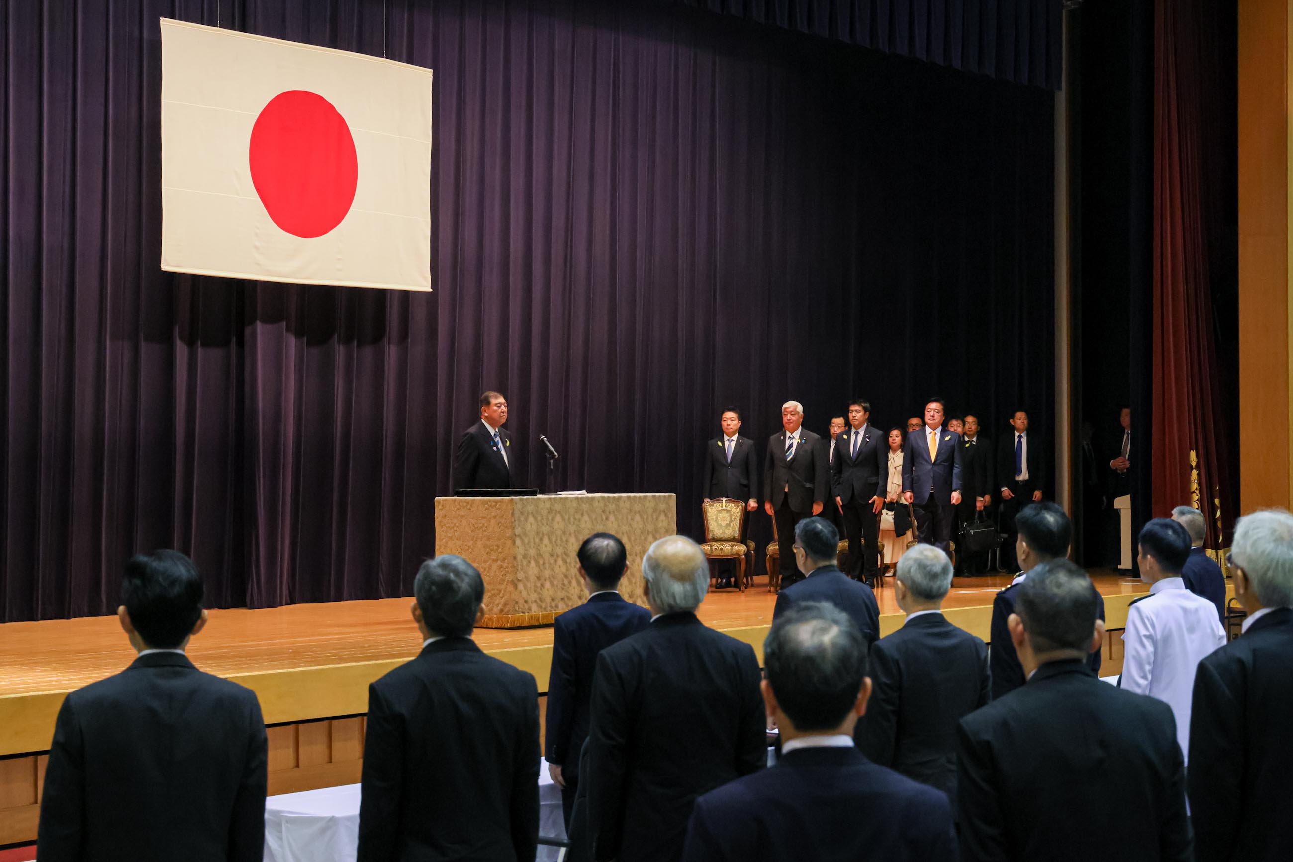 石破首相作训示2