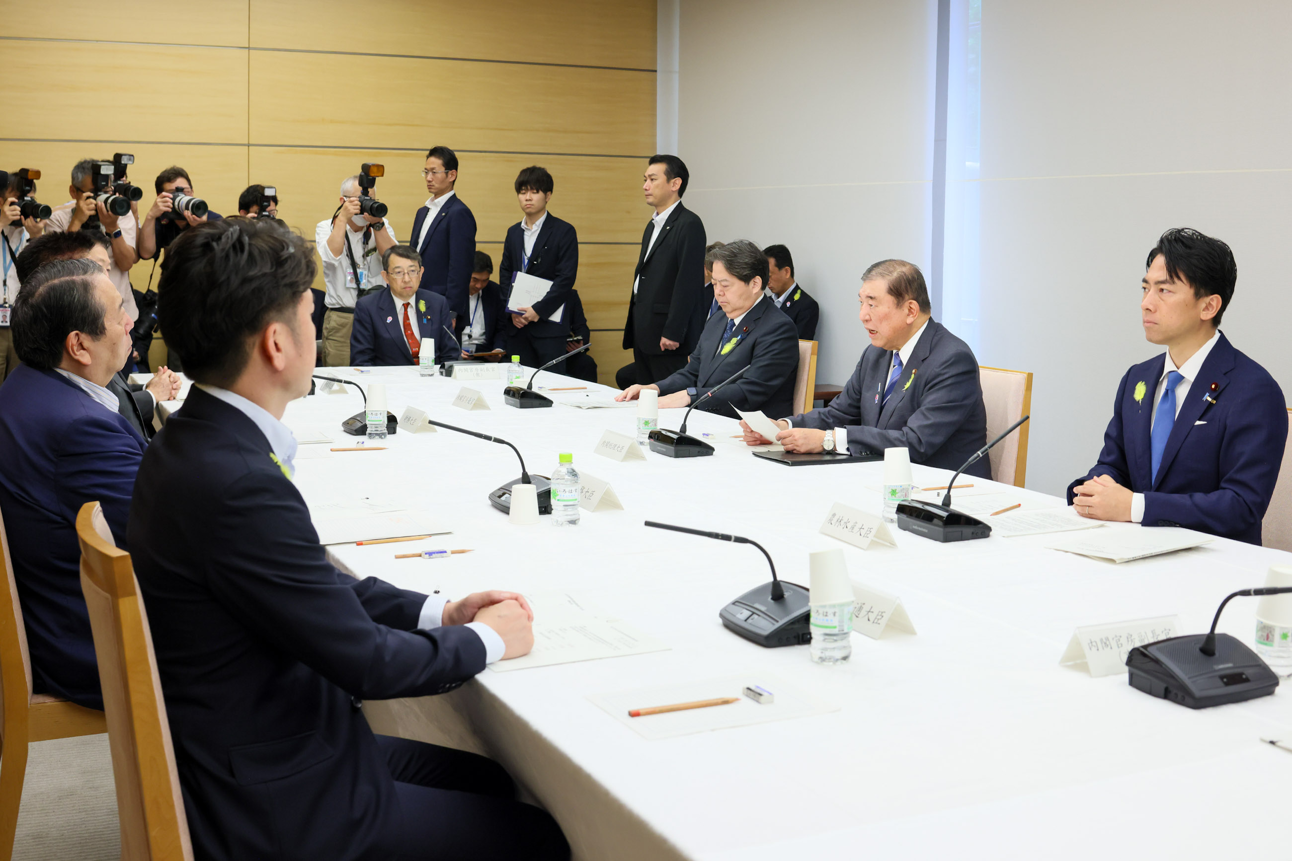 石破首相总结会议6