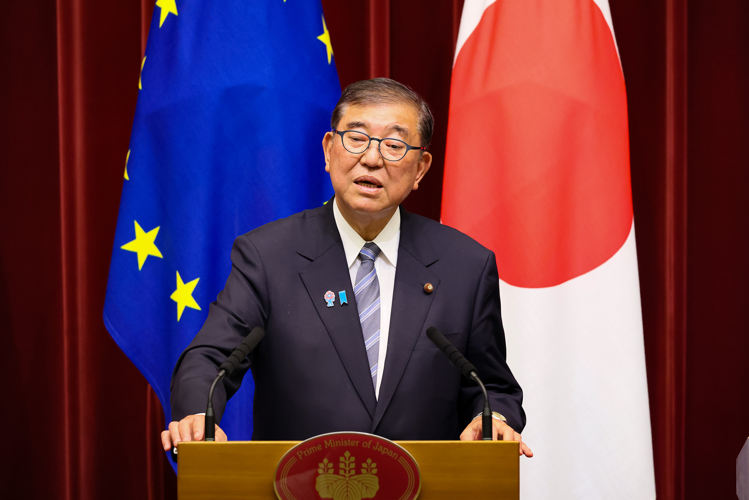 联合记者发布会3