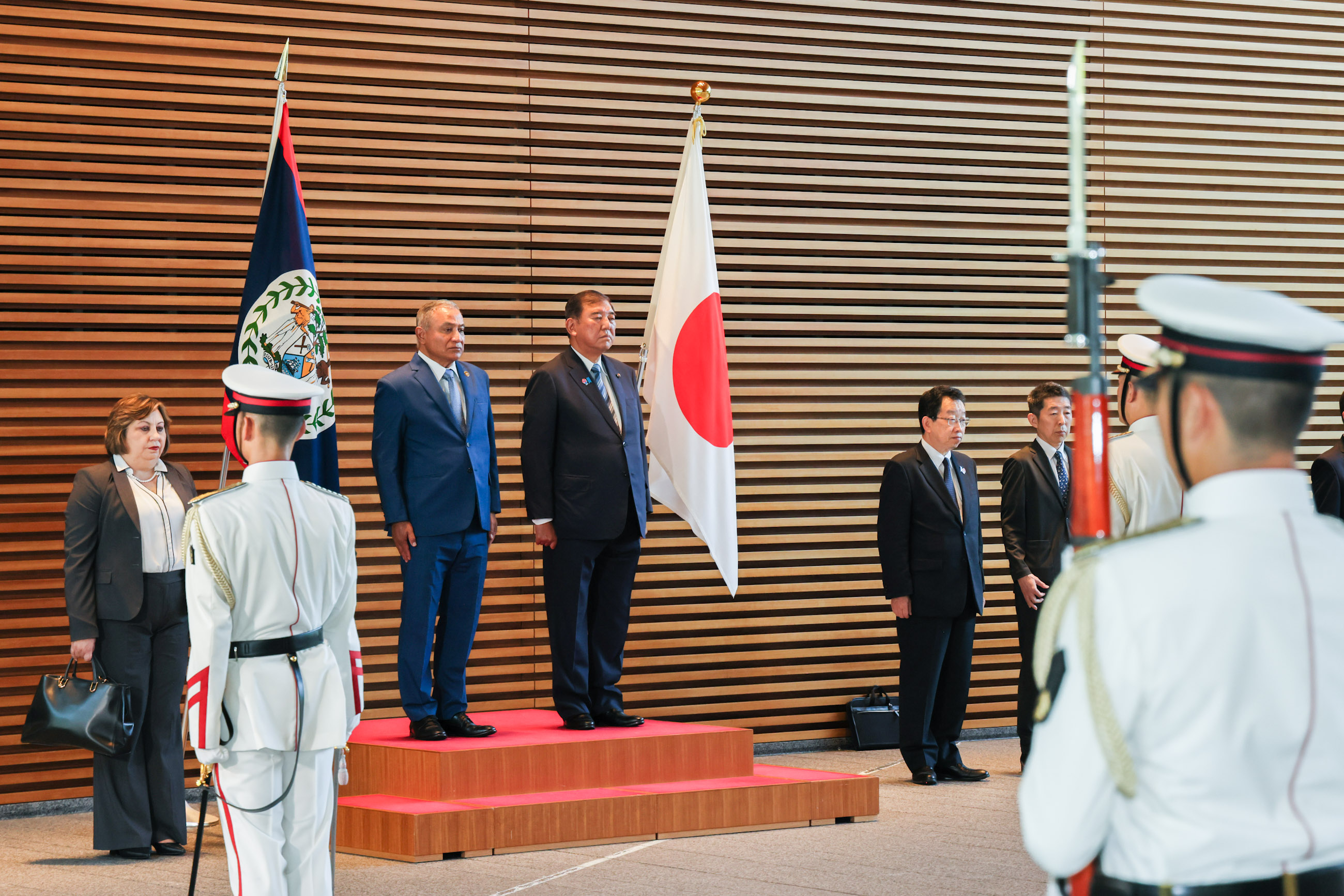 仪仗队的荣誉礼和迎宾仪式2