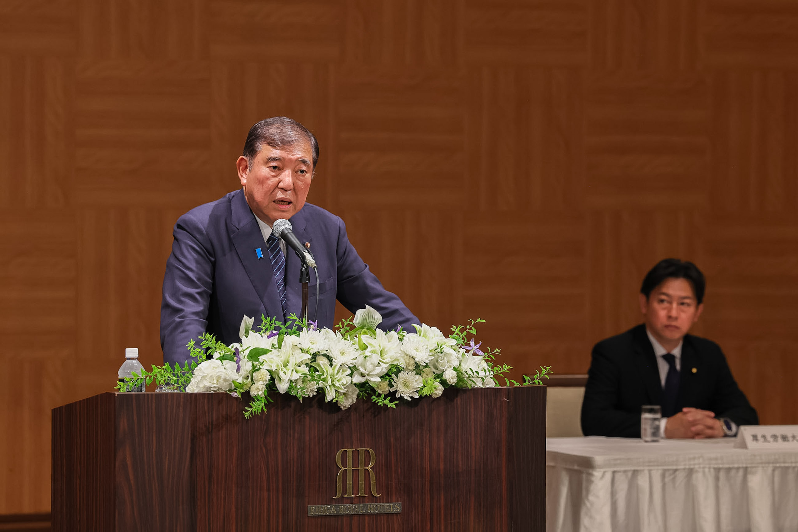 石破首相回答记者的提问2