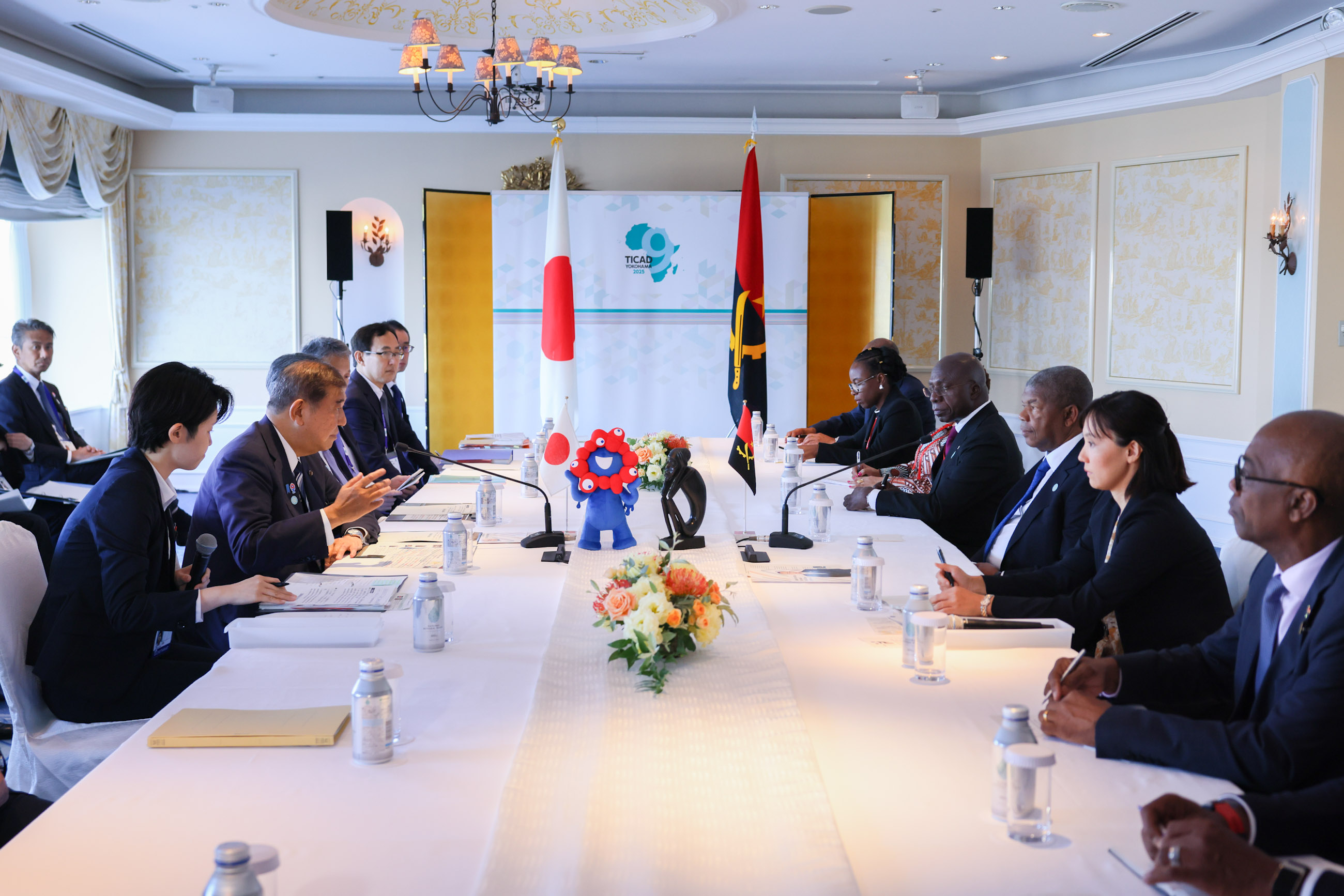 日本安哥拉首脑会谈2