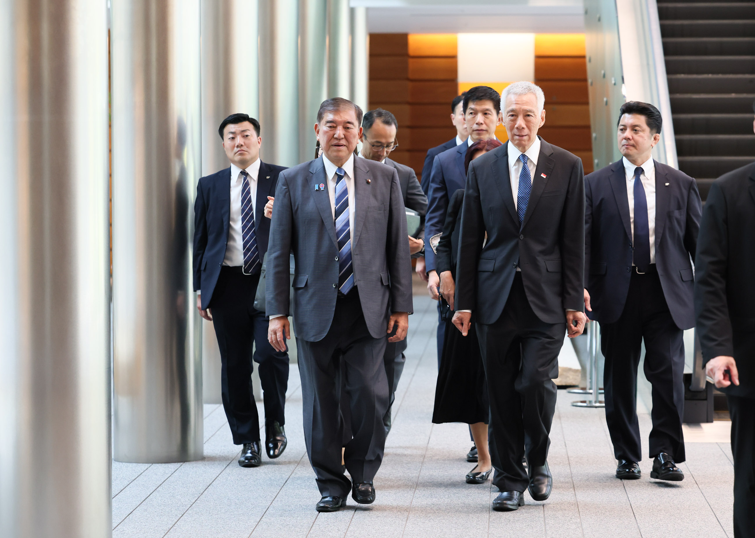 石破首相出席授勋仪式